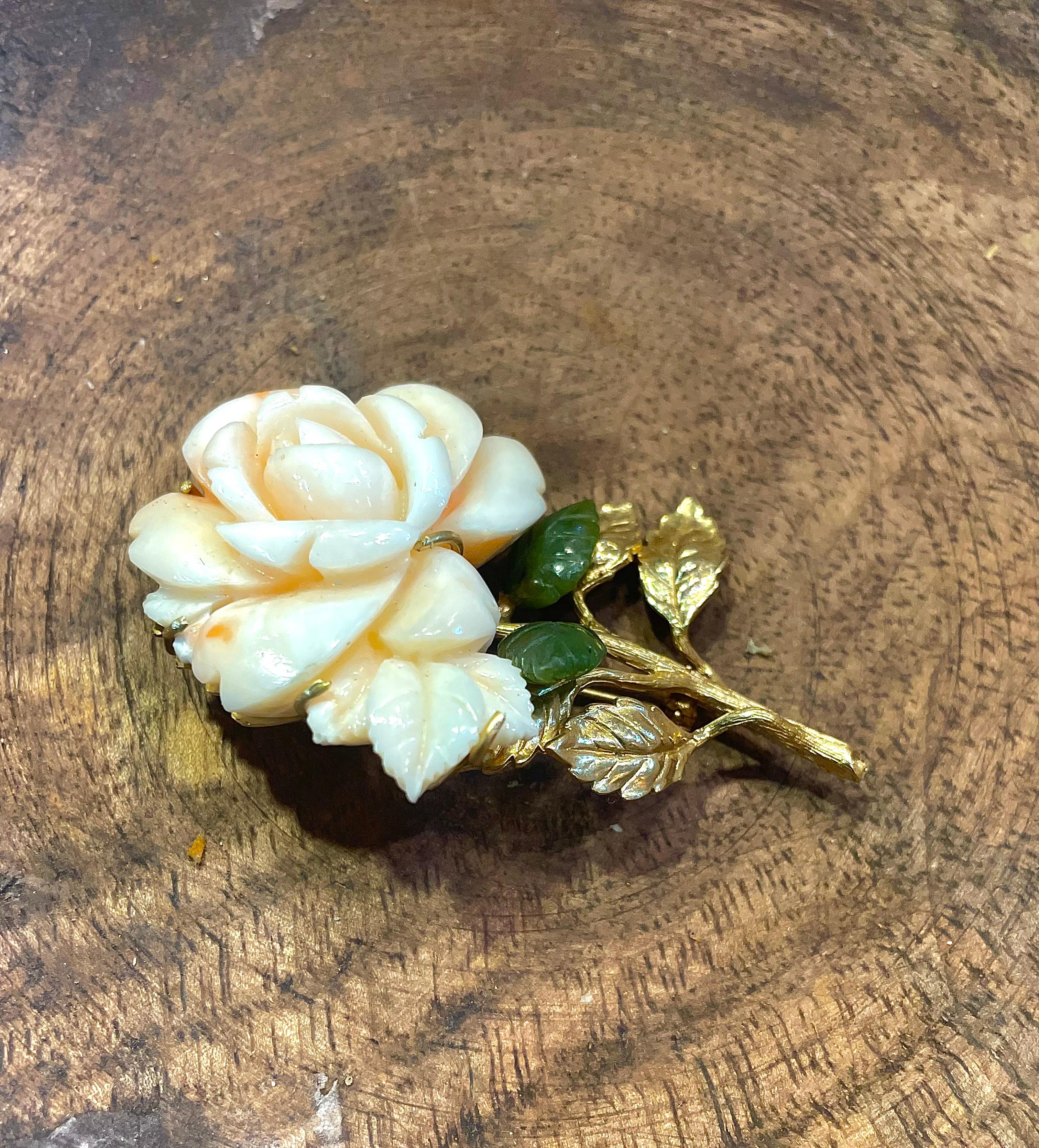 Antique brooch pin  14k In Good Condition For Sale In Tel Aviv-Yafo, Tel Aviv District