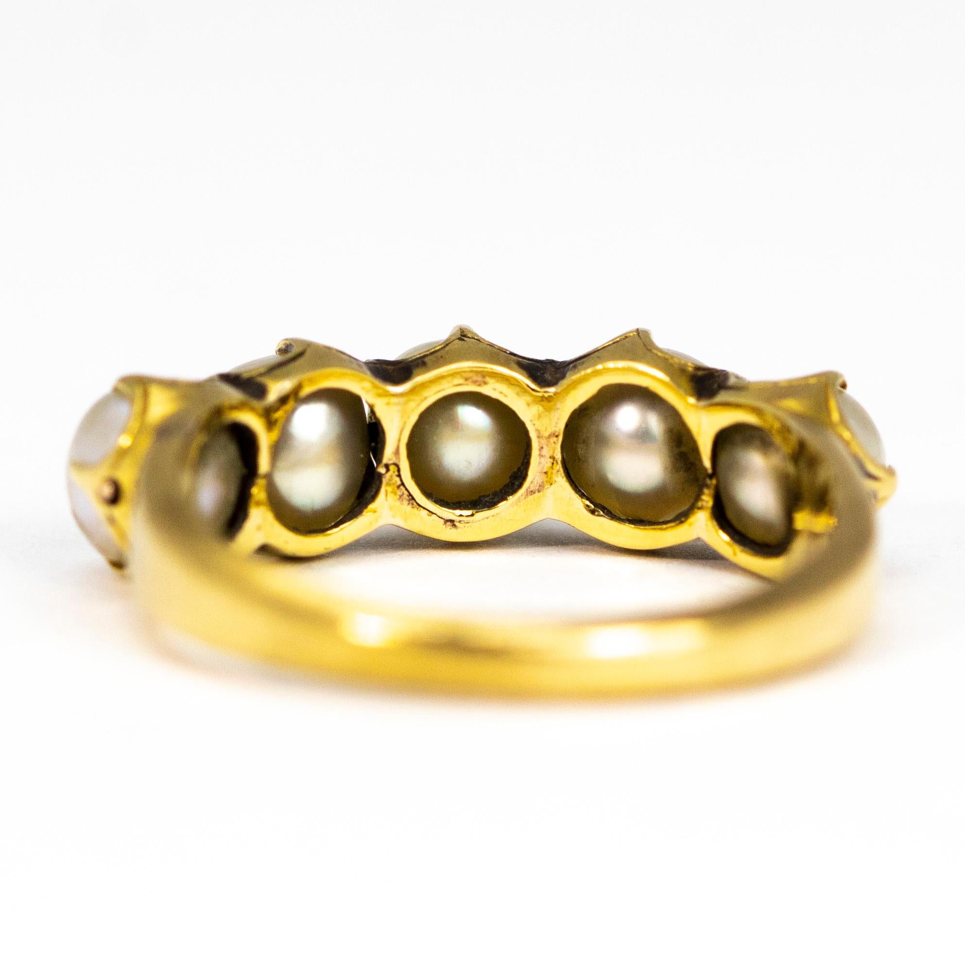 Antique Pearl and 18 Carat Gold Five-Stone Ring In Good Condition In Chipping Campden, GB