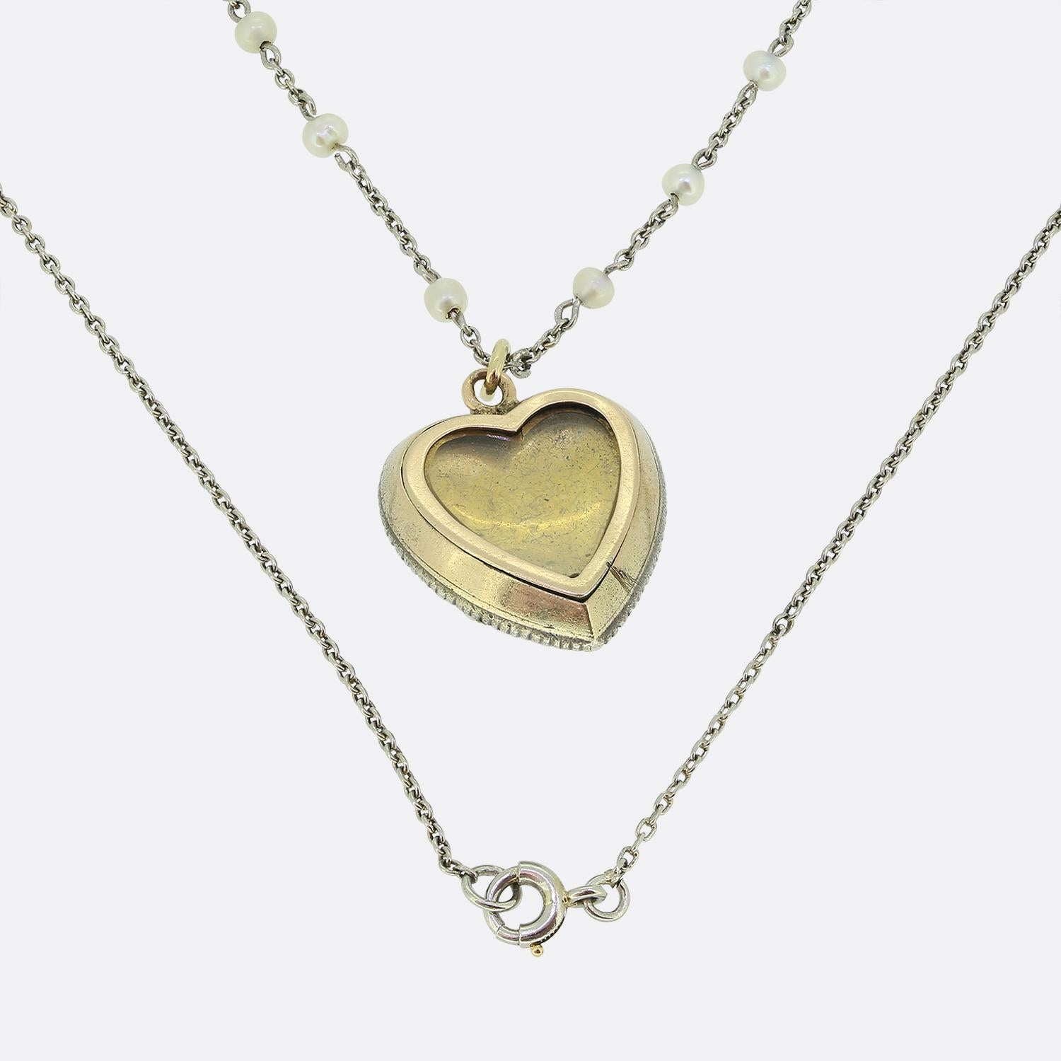 Édouardien Collier pendentif en forme de coeur en perles et diamants anciens en vente