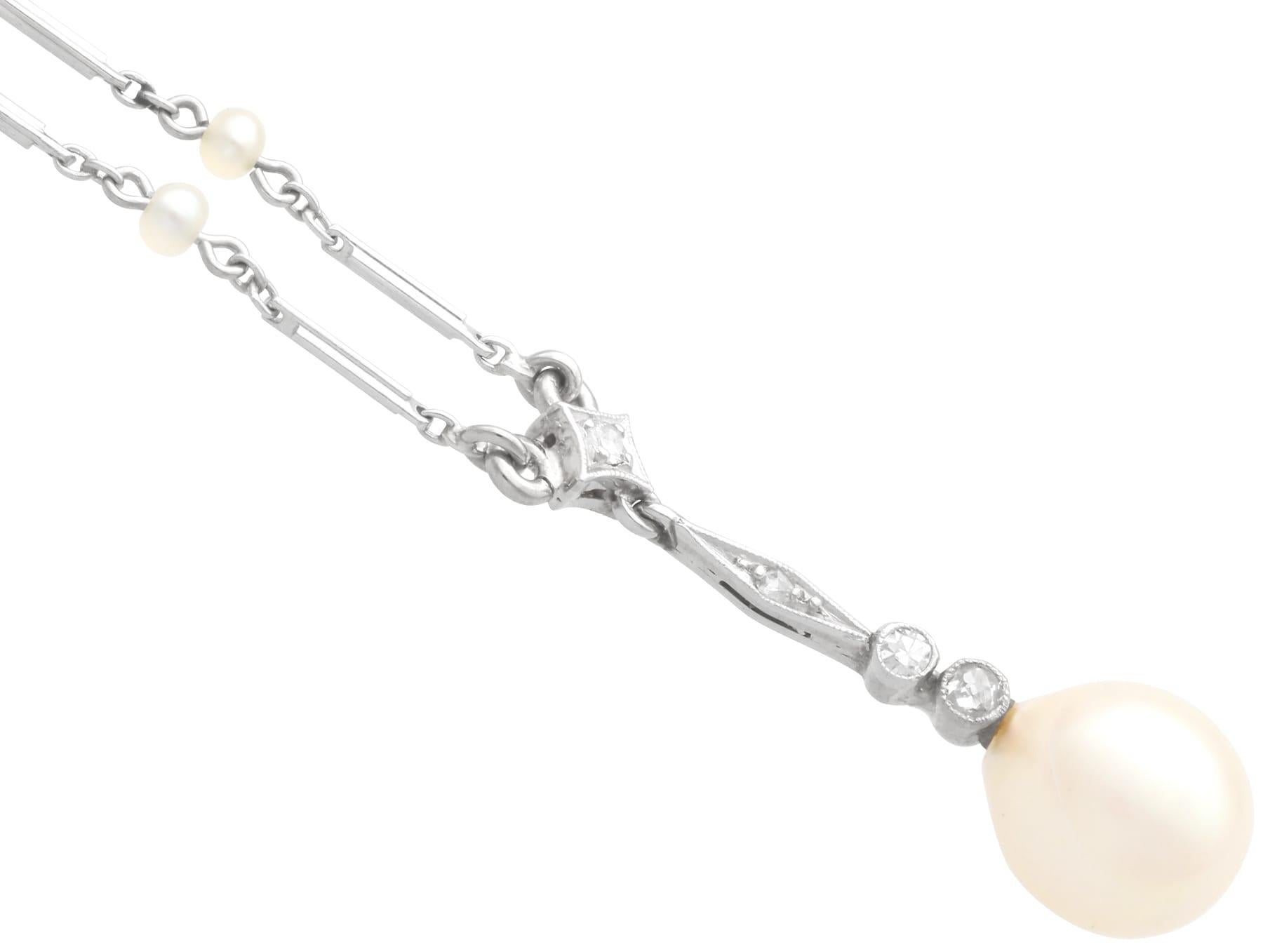 Pendentif antique en platine avec perles et diamants Unisexe en vente