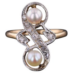 Antique Pearl and Diamond Ring of 18k Gold, Circa 1900