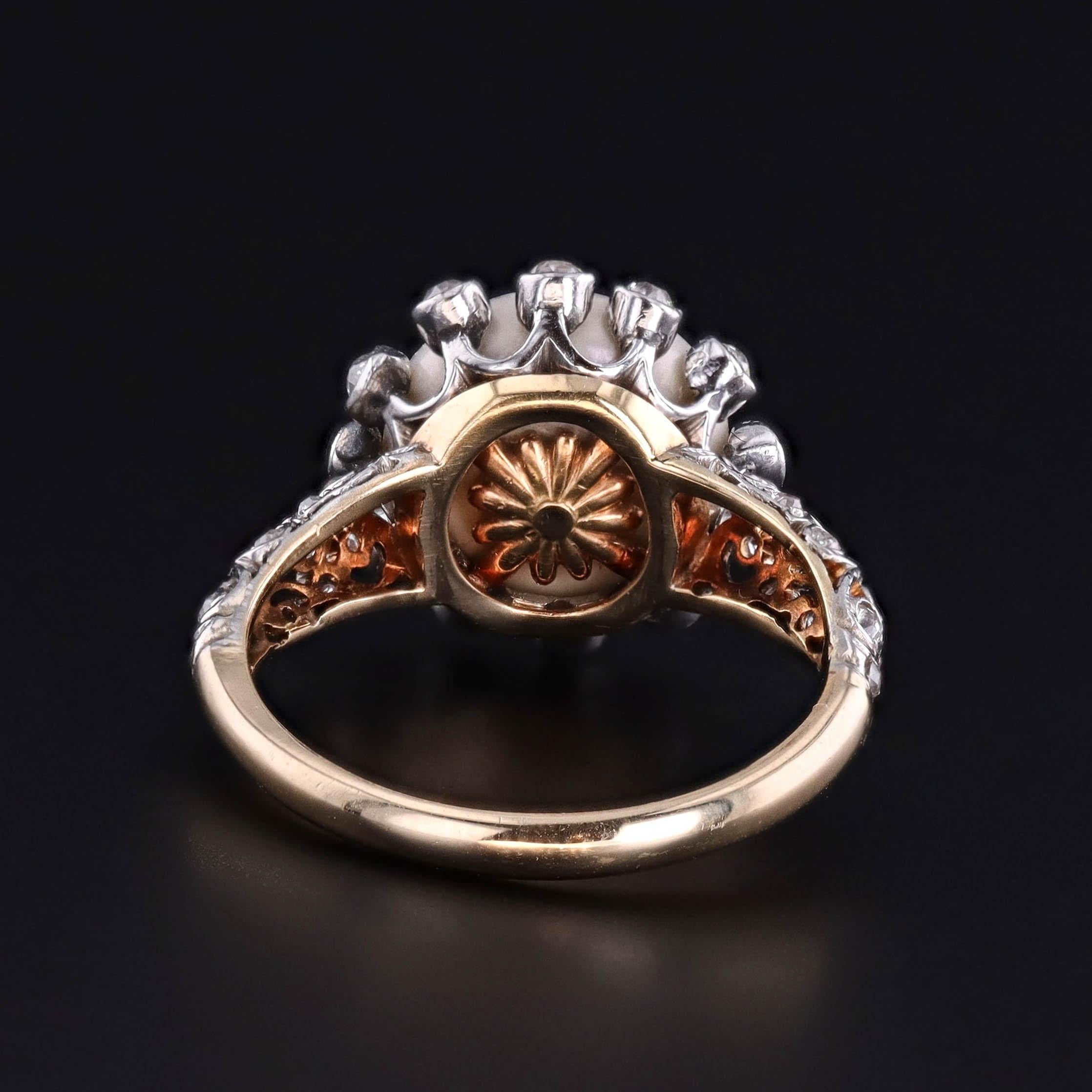 Anello antico con perle e diamanti in oro e platino In condizioni buone in vendita a Lewisburg, PA