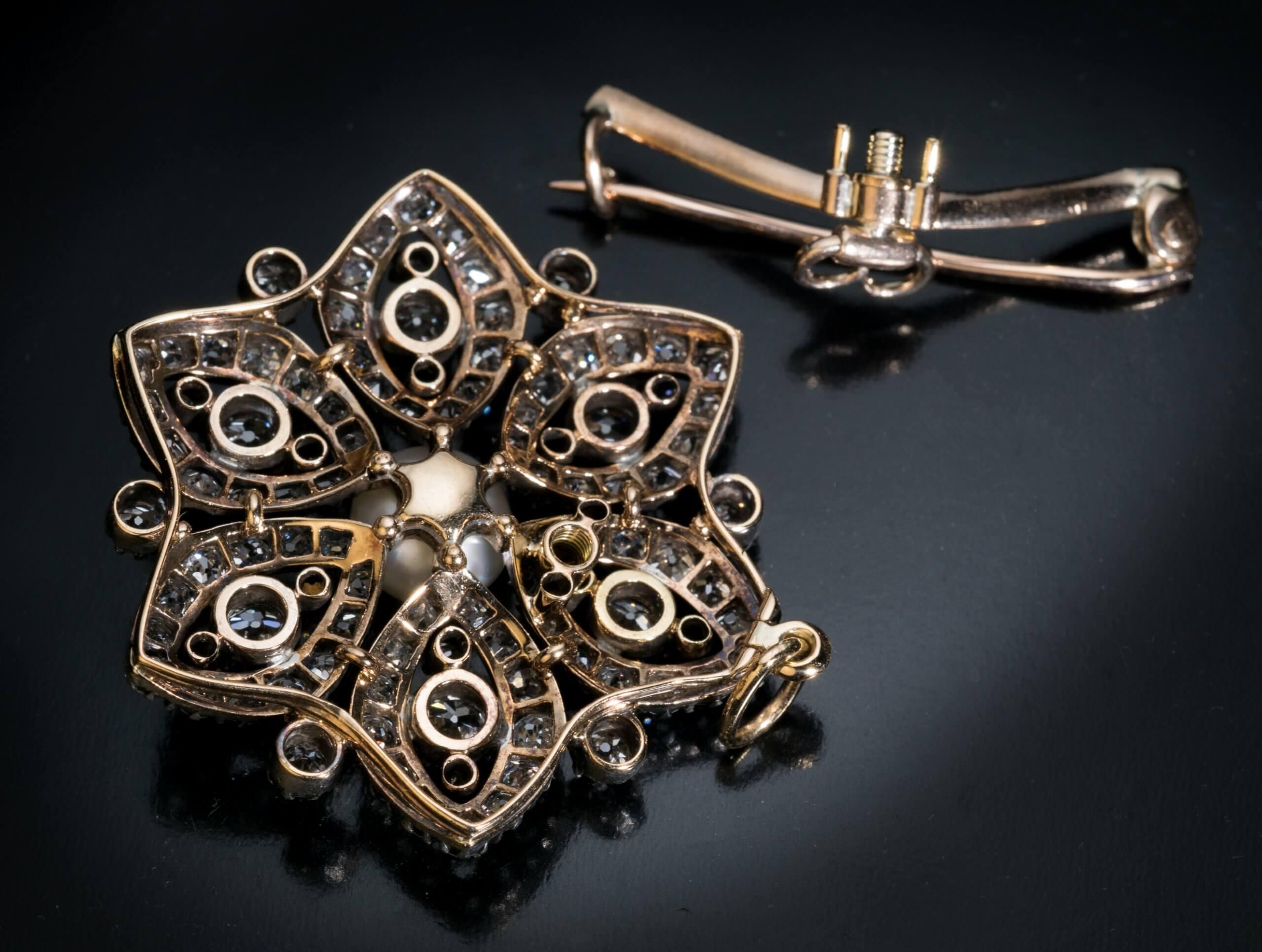 Taille vieille mine Pendentif broche convertible en perles et diamants anciens en vente