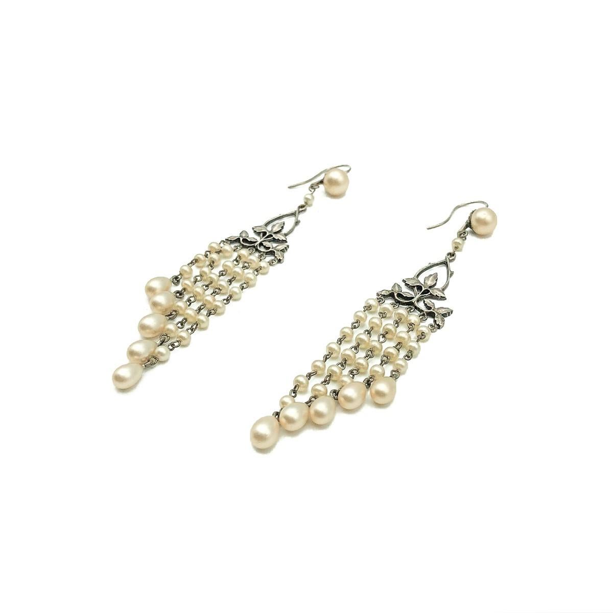Antique Pearl Droplet Earrings 1920s In Good Condition For Sale In Wilmslow, GB