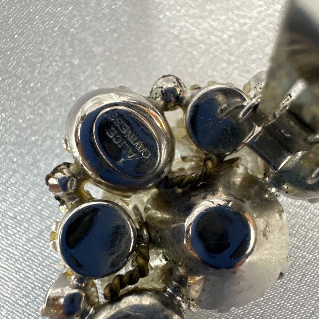 Taille brillant Antiquité perle et verre Alice Caviness bijoux boucles d'oreilles bracelet et épingle en vente
