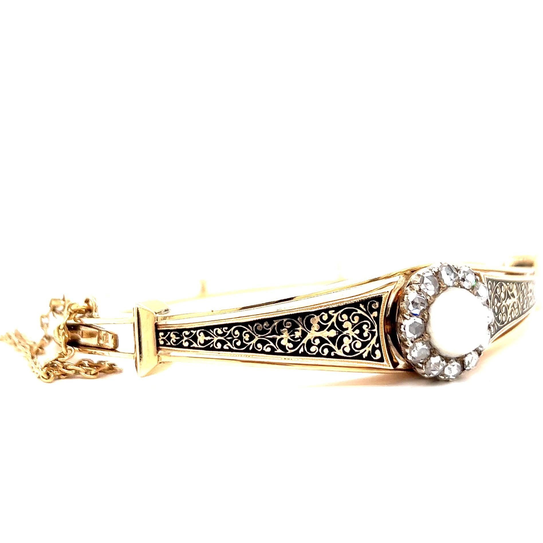 Antique Pearl Rose Cut Diamond 14 Karat Gold Black Enamel Bracelet In Excellent Condition In Beverly Hills, CA