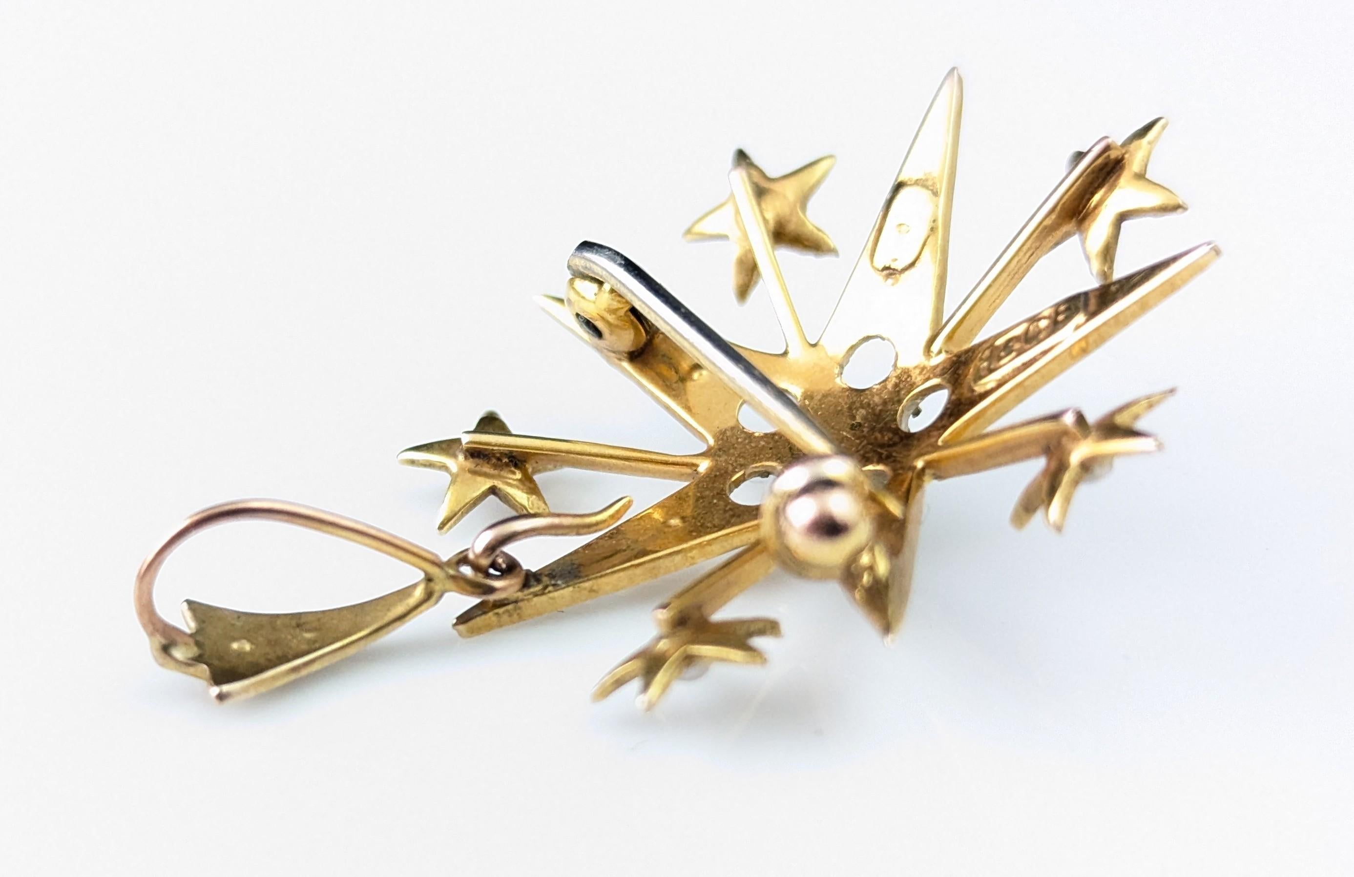 Antique Pearl star pendant brooch, 9k yellow gold For Sale 2