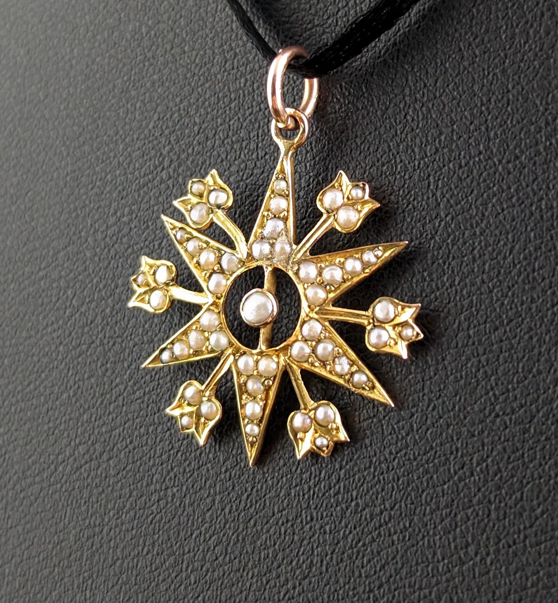 Antique Pearl Starburst Pendant, 9k Yellow Gold, Edwardian In Good Condition In NEWARK, GB