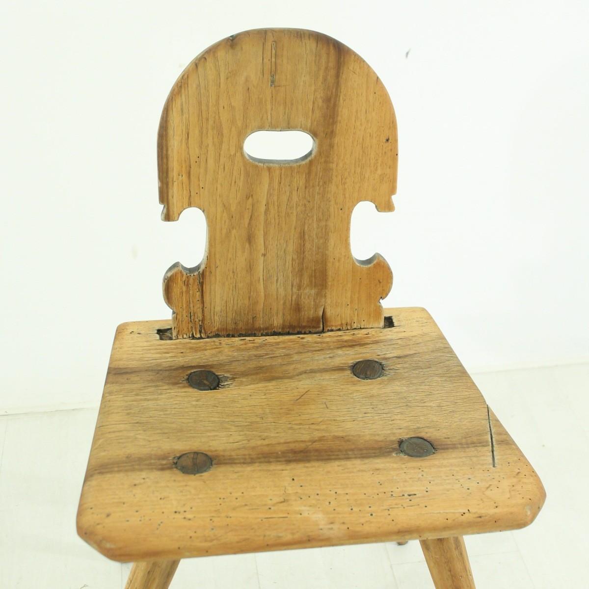 Antique Peasant Walnut Chair, circa 1850 In Excellent Condition For Sale In Freiburg, DE