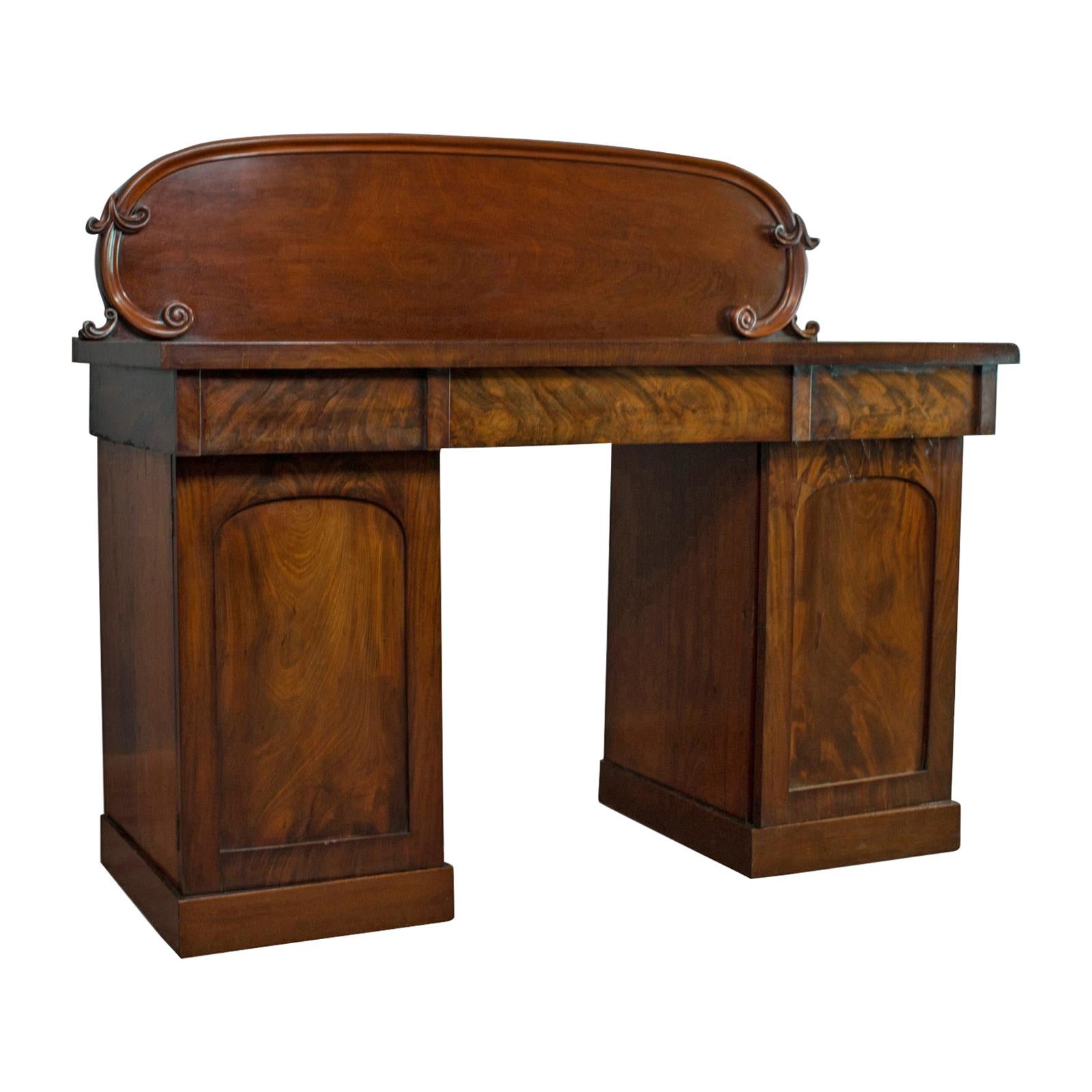 English Victorian Pedestal Base Sideboard in Mahogany, circa 1850 For