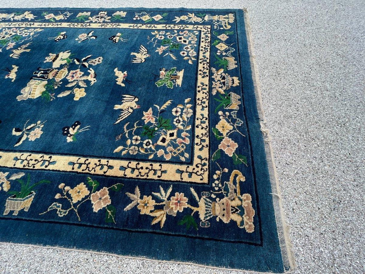 Antique Peking Beijing Carpet China In Distressed Condition For Sale In RÉDING, FR