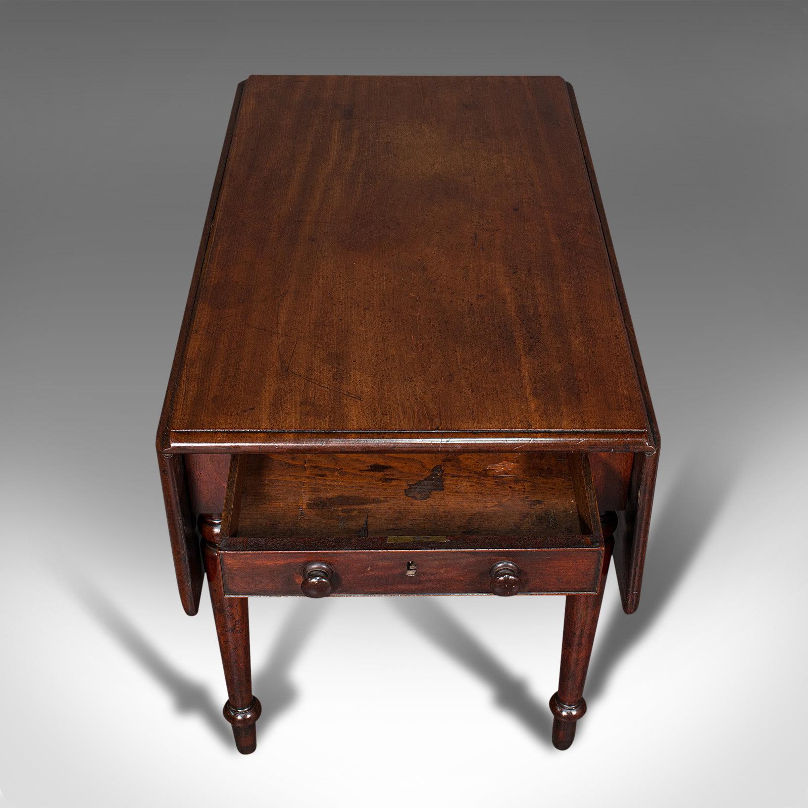 Table antique Pembroke, Anglaise, acajou, rallonge, salle à manger, Régence, vers 1820 en vente 3