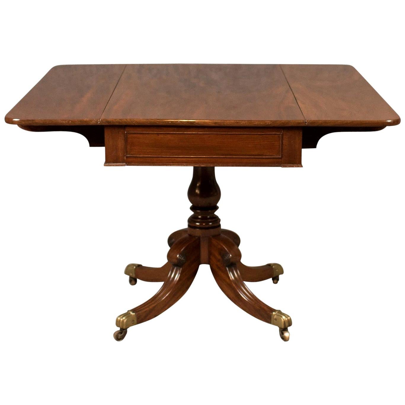 Table Pembroke antique Regency:: anglaise:: vers 1820 en vente