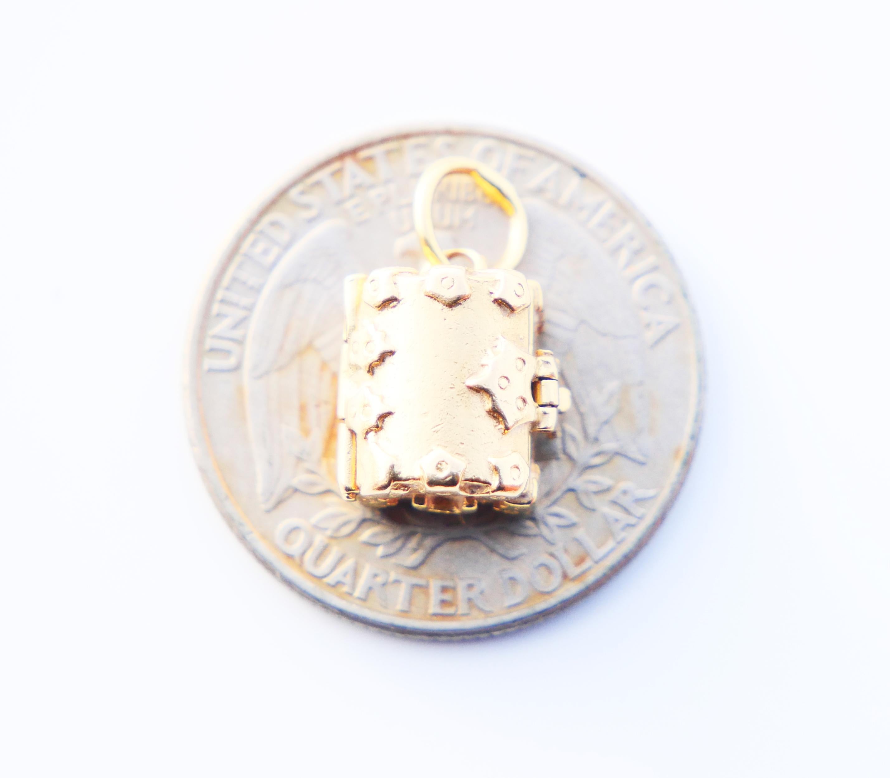 Antique Pendant Charm Treasure Chest solid 18K Gold / 4.4 gr 7