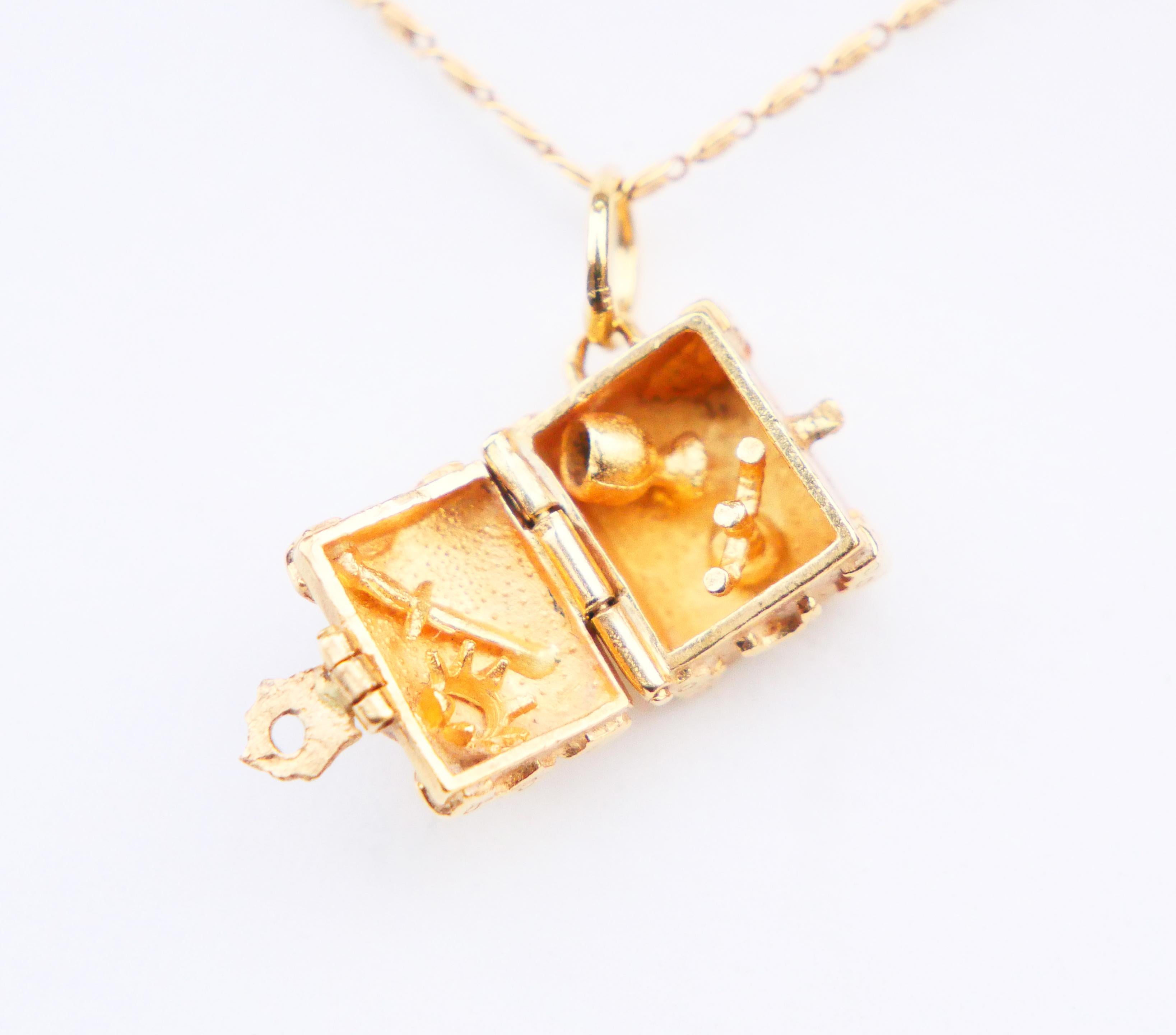 Antique Pendant Charm Treasure Chest solid 18K Gold / 4.4 gr 3