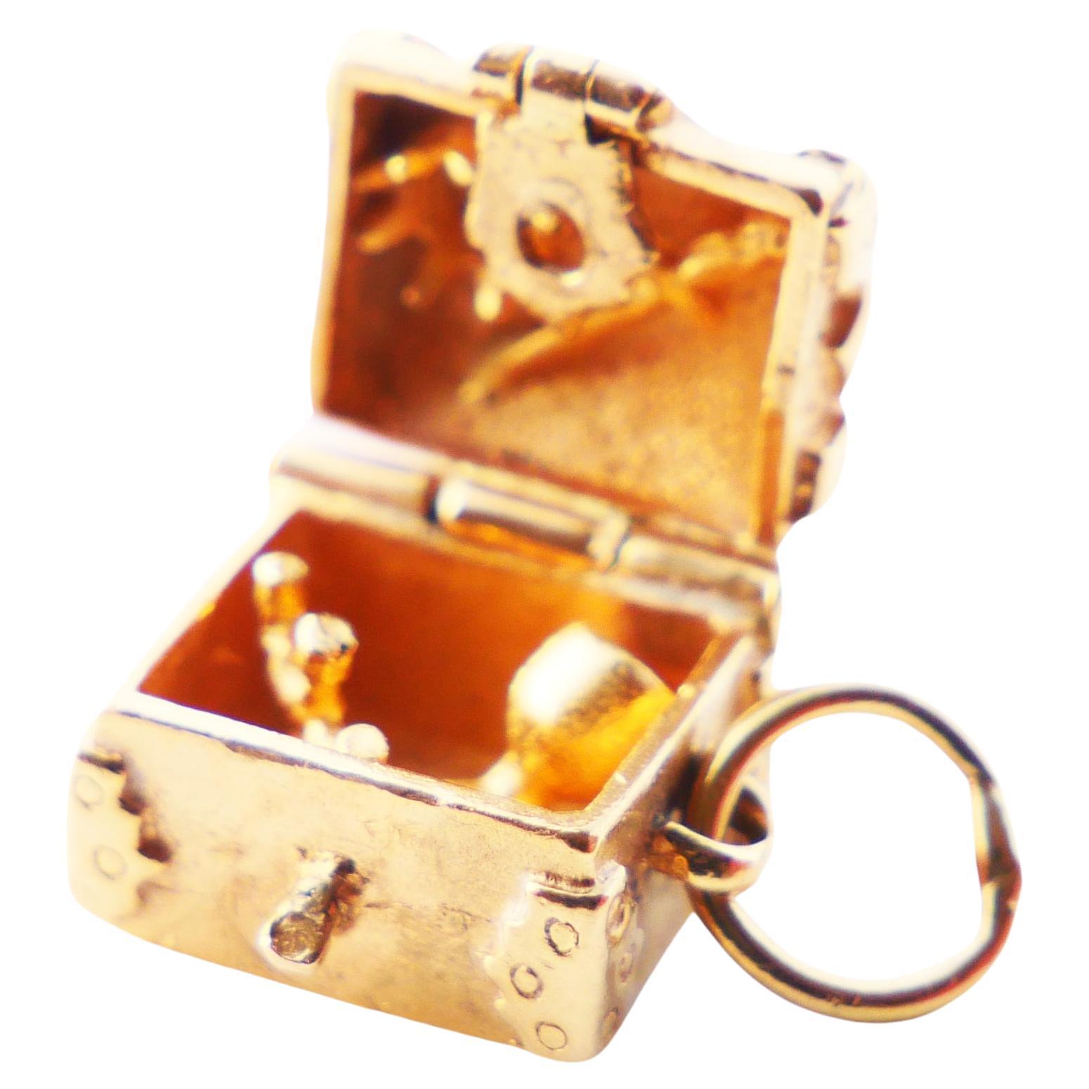 Antique Pendant Charm Treasure Chest solid 18K Gold / 4.4 gr
