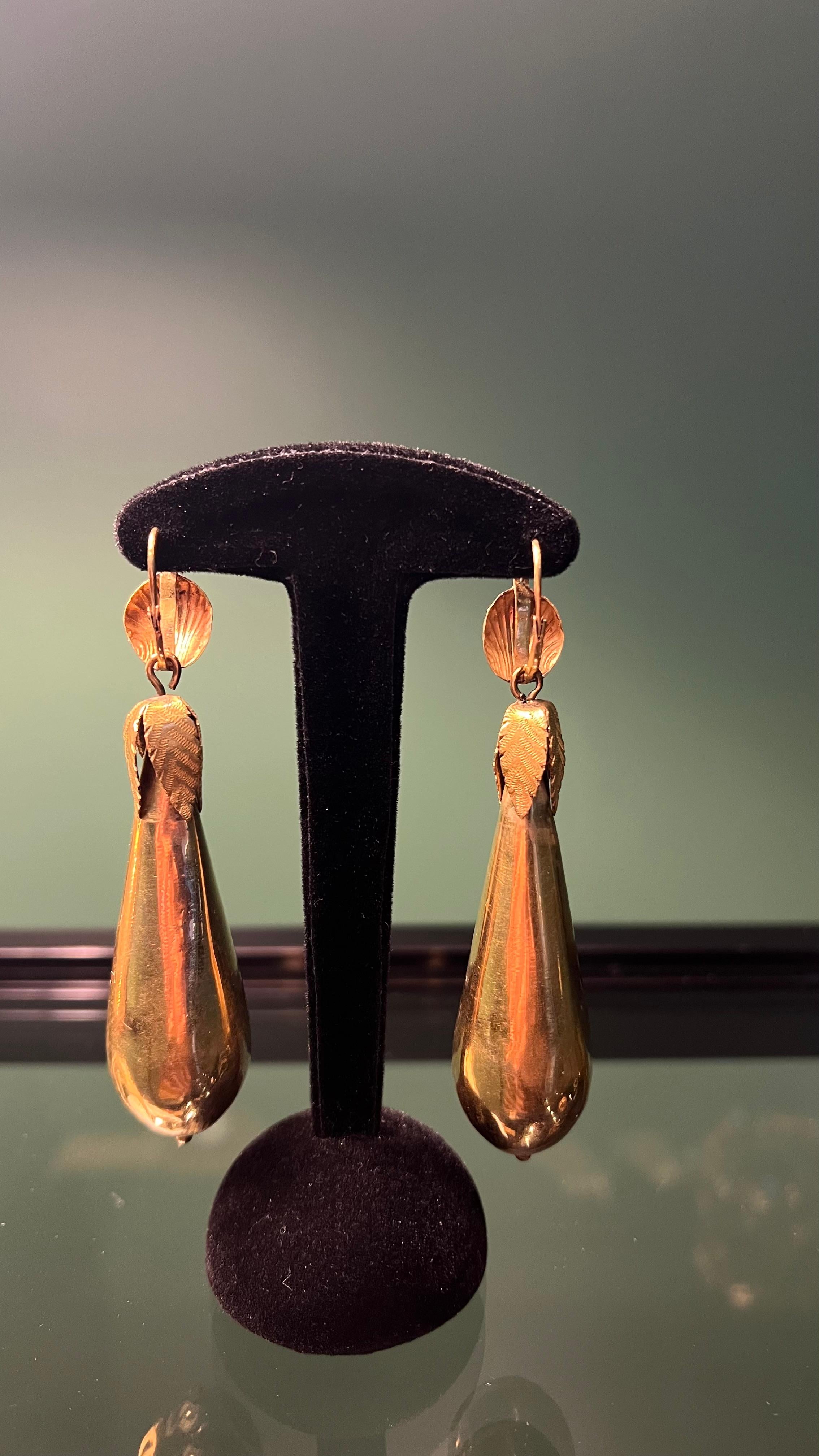 Women's Antique Pendant Earrings For Sale