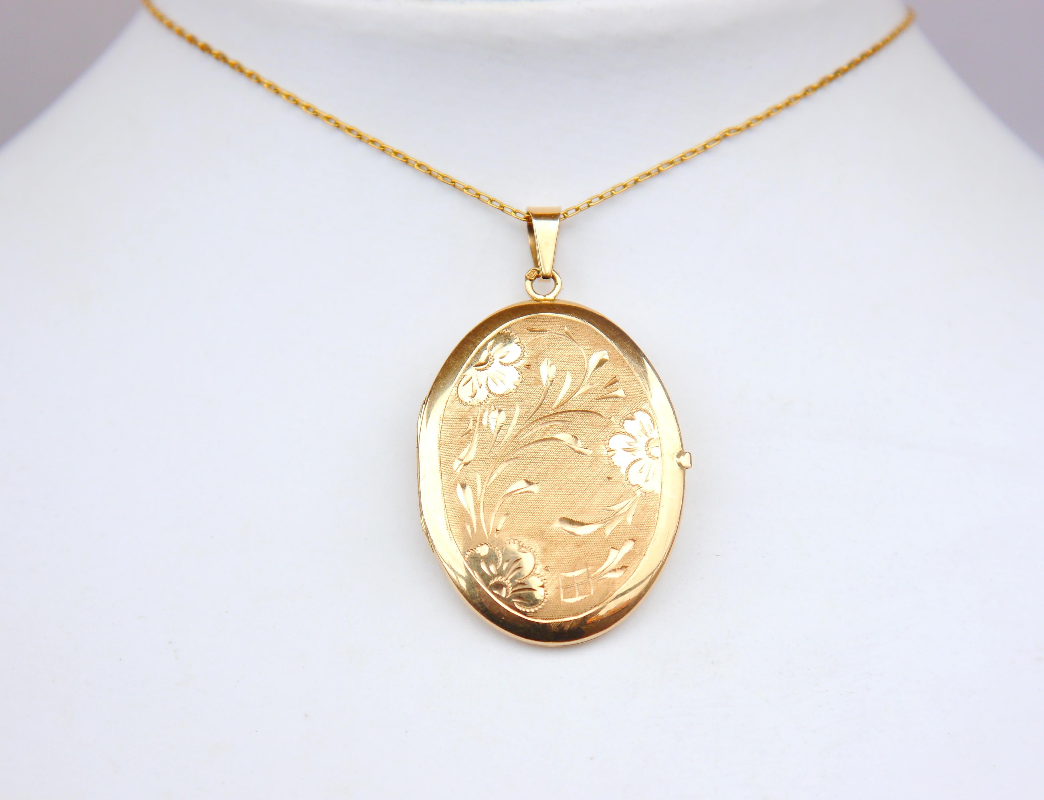 Art Deco Antique Pendant Picture Locket solid 18K Yellow Gold / 11 gr For Sale