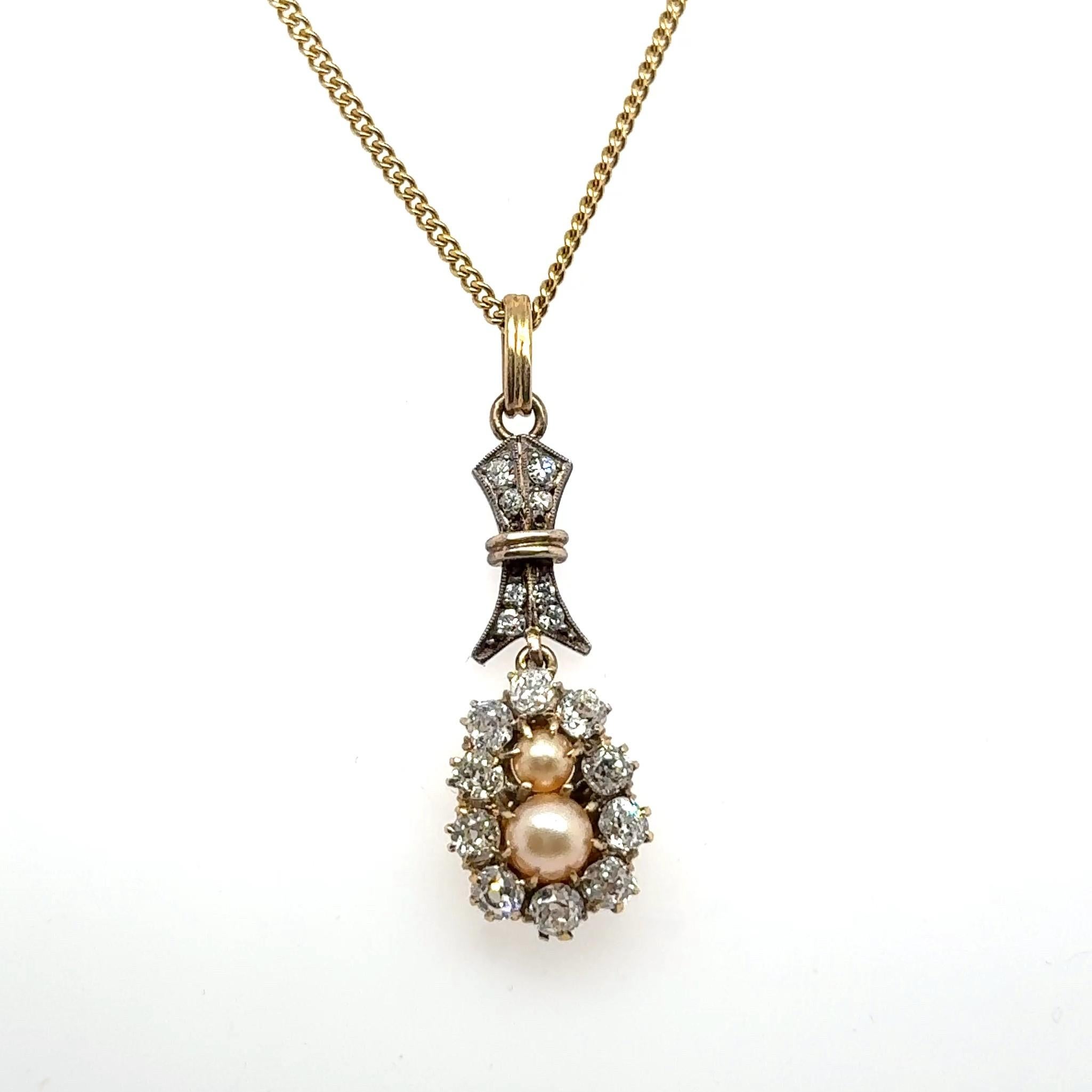 Antique Pendant with Natural Pearls & Old Cut Diamonds in Gold & Silver For Sale 4