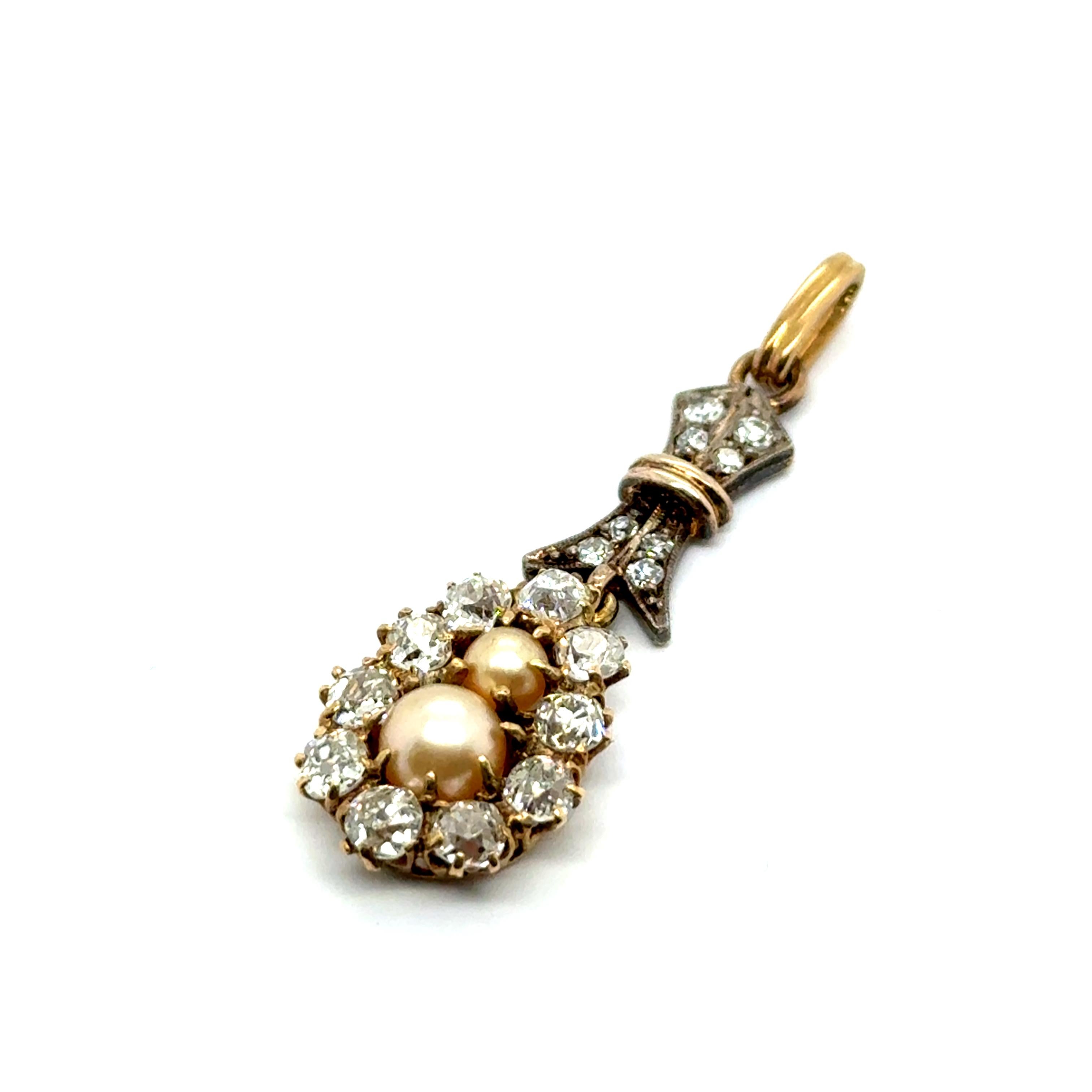 Antique Pendant with Natural Pearls & Old Cut Diamonds in Gold & Silver For Sale 5