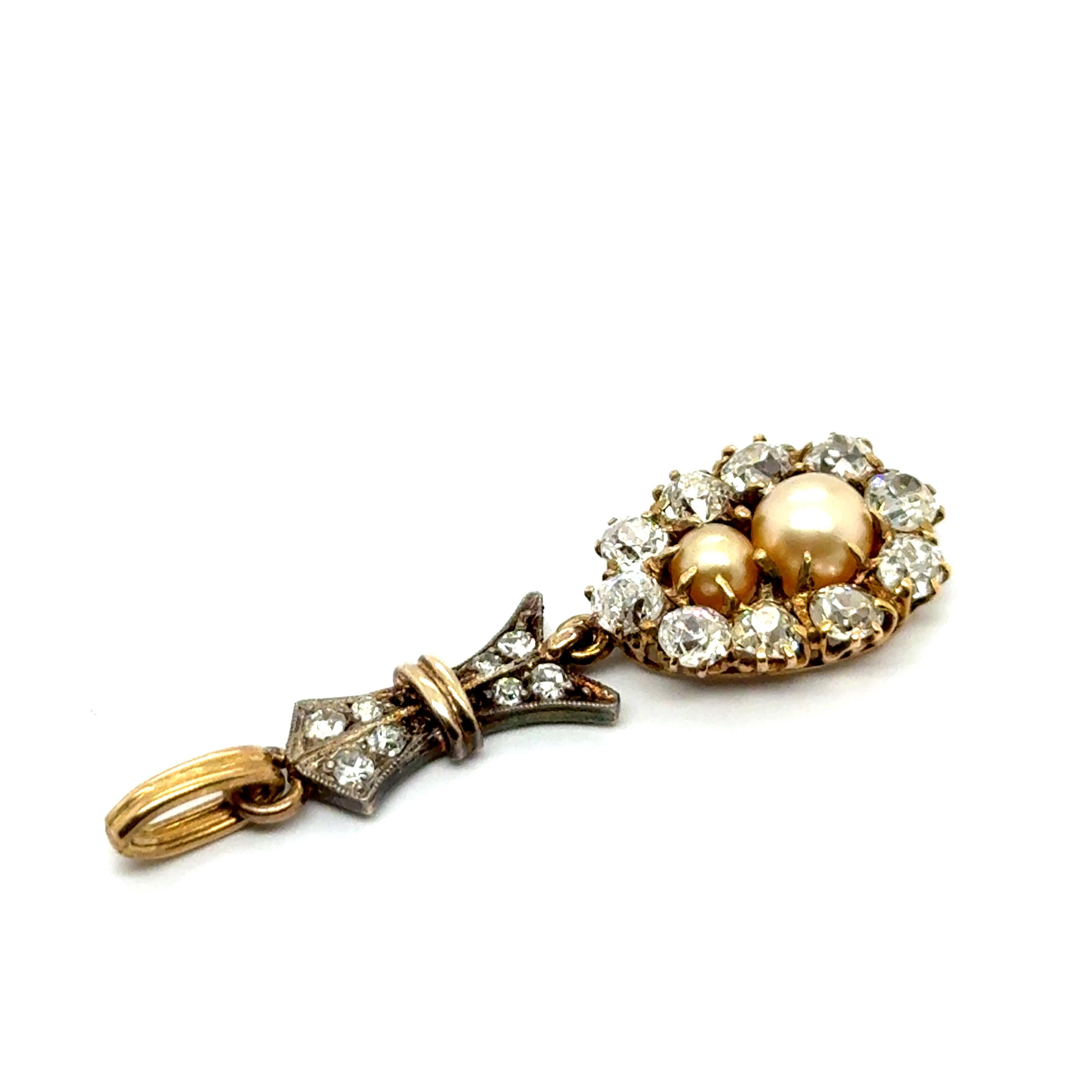 Antique Pendant with Natural Pearls & Old Cut Diamonds in Gold & Silver For Sale 2
