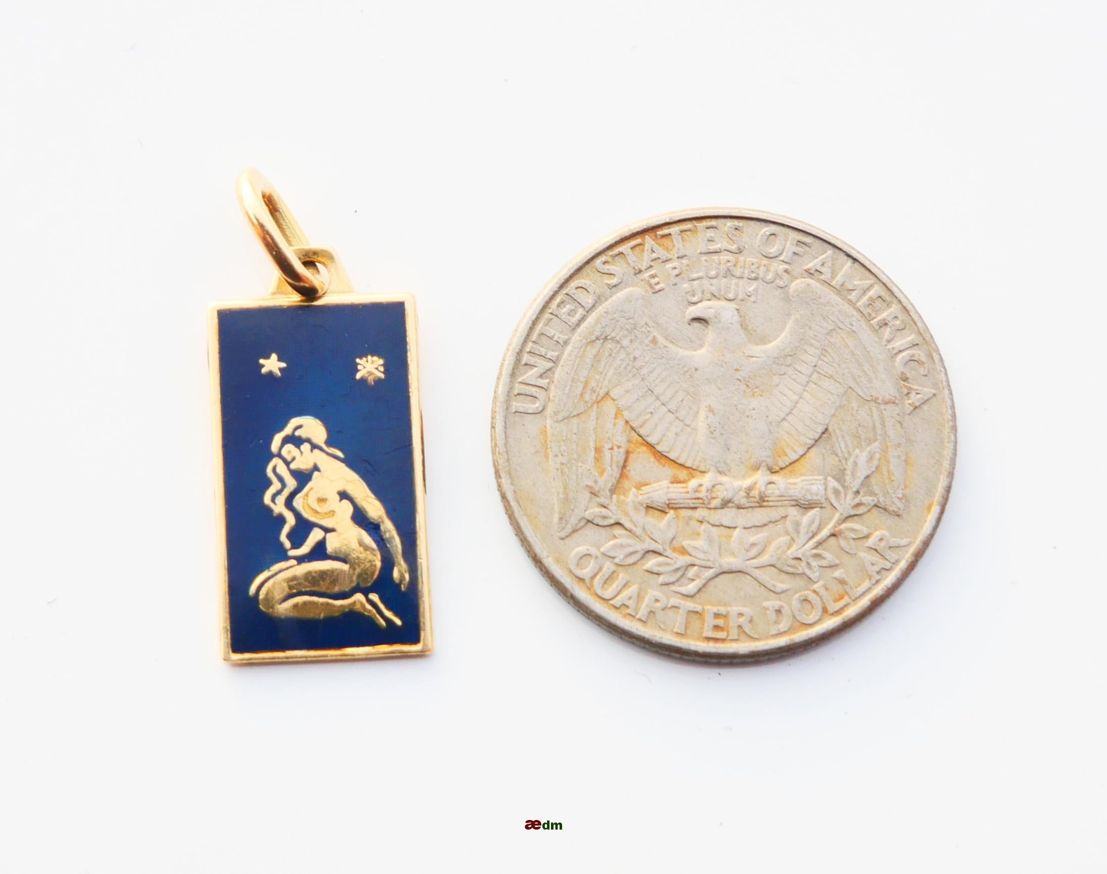 Vintage Pendant Zodiac Constellation Virgo Maiden Enamel solid 18K Gold / 3.11gr For Sale 4