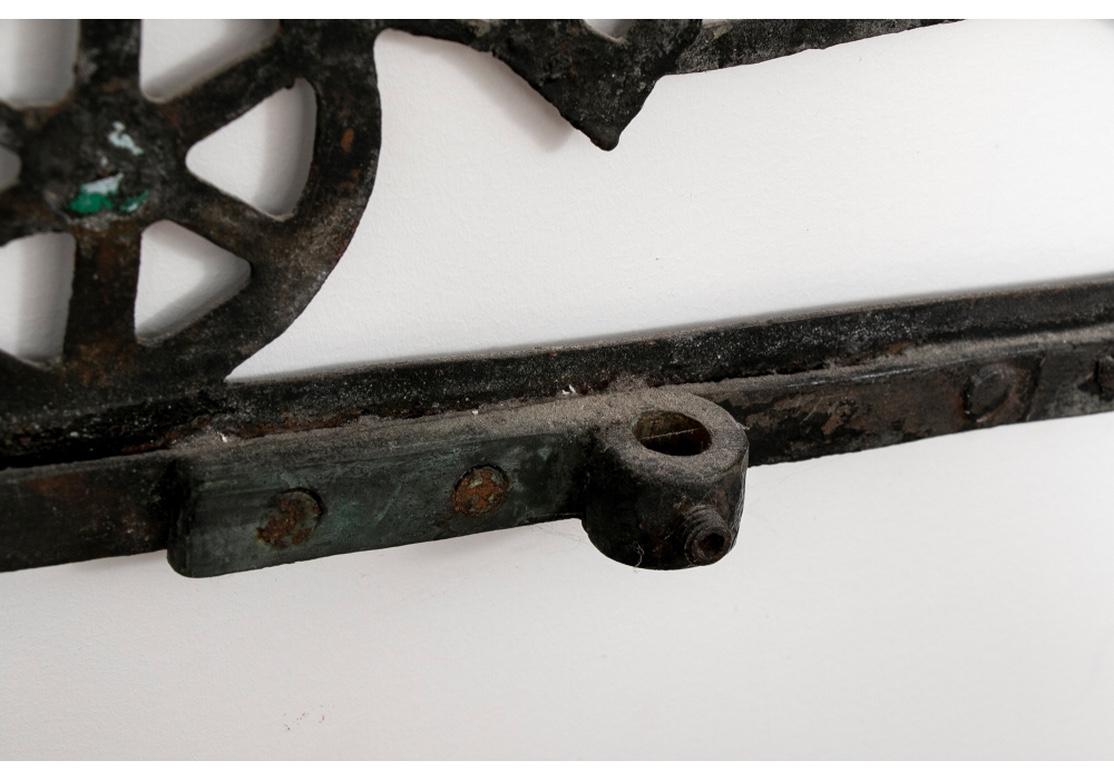 Antikes antikes Pennsylvania Volkskunst-Schild aus bemaltem Eisen, Eisenbahn im Angebot 1