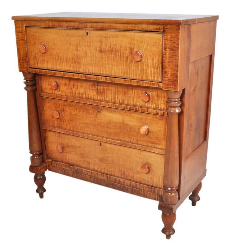 American Empire Antique Pennsylvanian 'Tiger Maple' Chest of Drawers, circa 1840