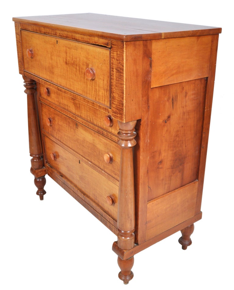 American Antique Pennsylvanian 'Tiger Maple' Chest of Drawers, circa 1840