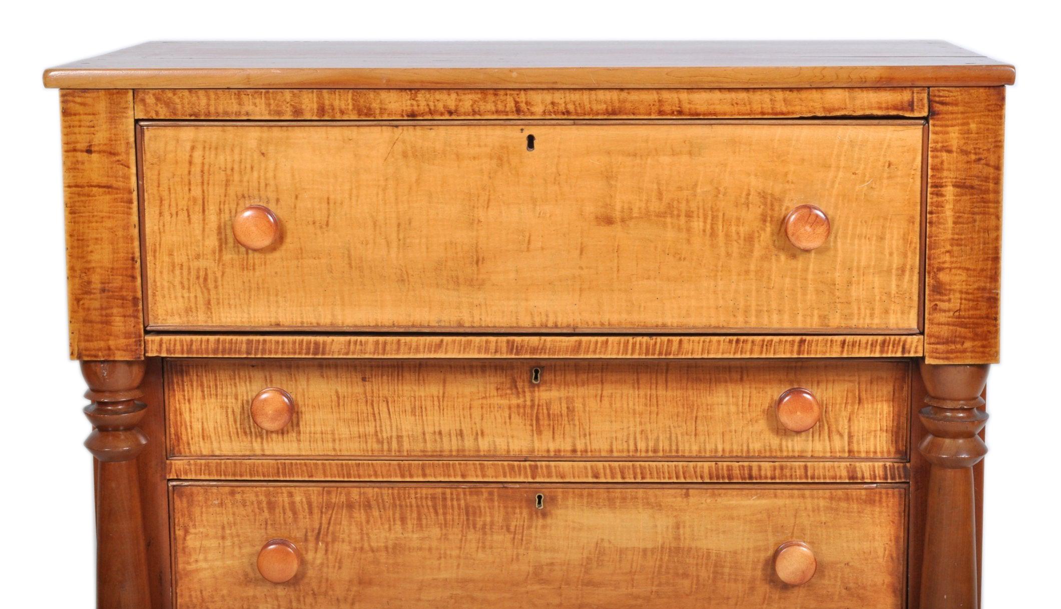 American Empire Antique Pennsylvanian 'Tiger Maple' Chest of Drawers, circa 1840