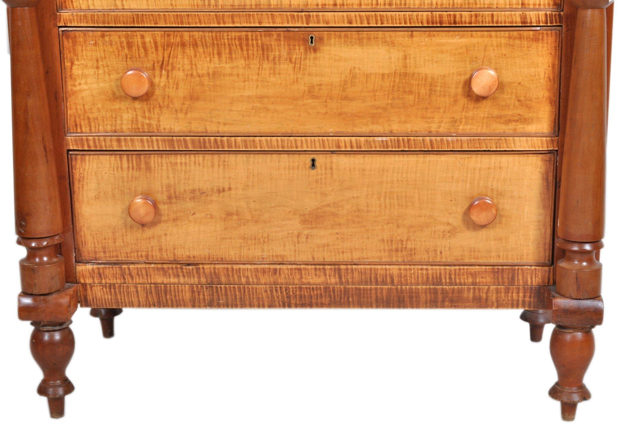 19th Century Antique Pennsylvanian 'Tiger Maple' Chest of Drawers, circa 1840