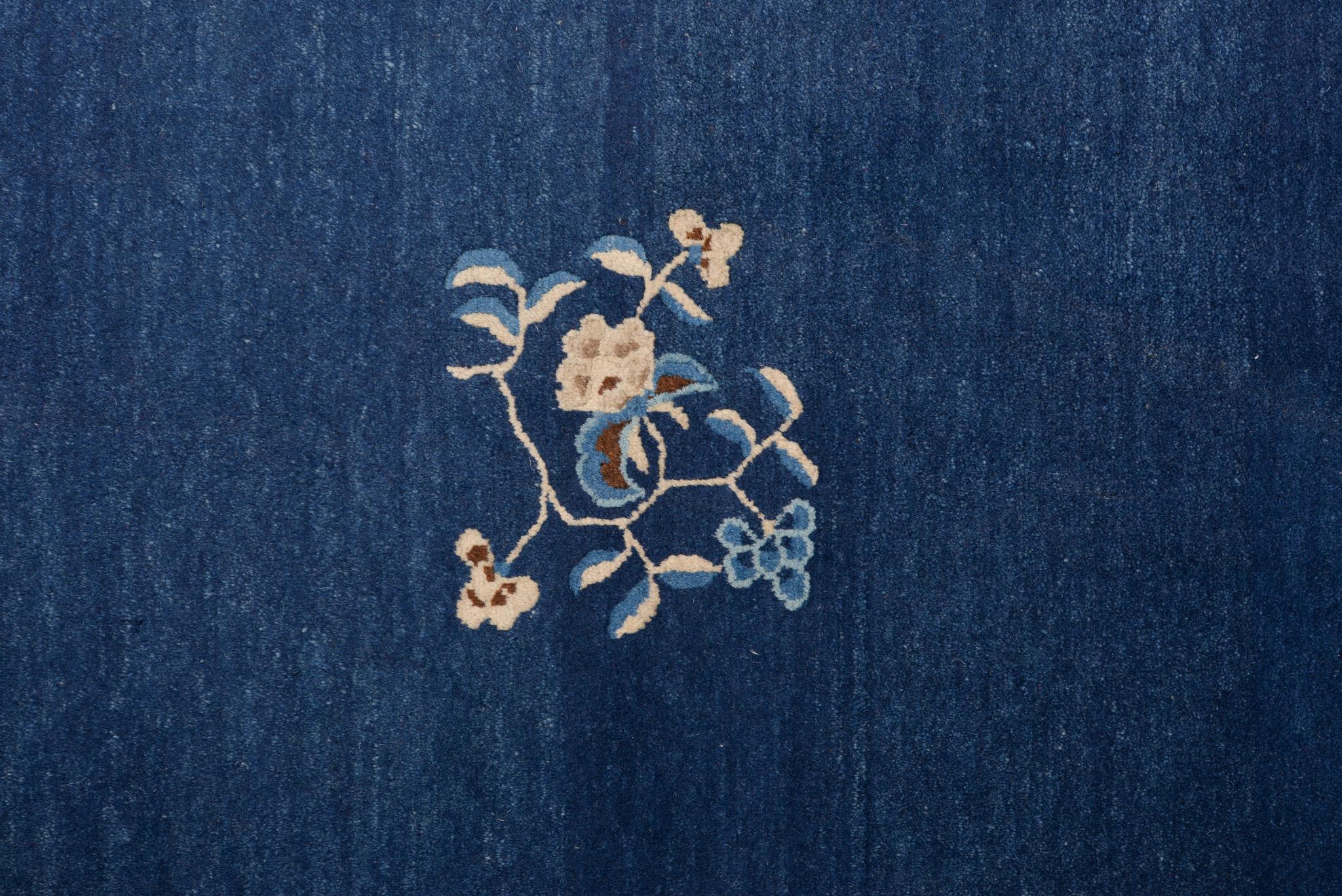 Antique Perfect Peking Carpet In Excellent Condition For Sale In Alessandria, Piemonte