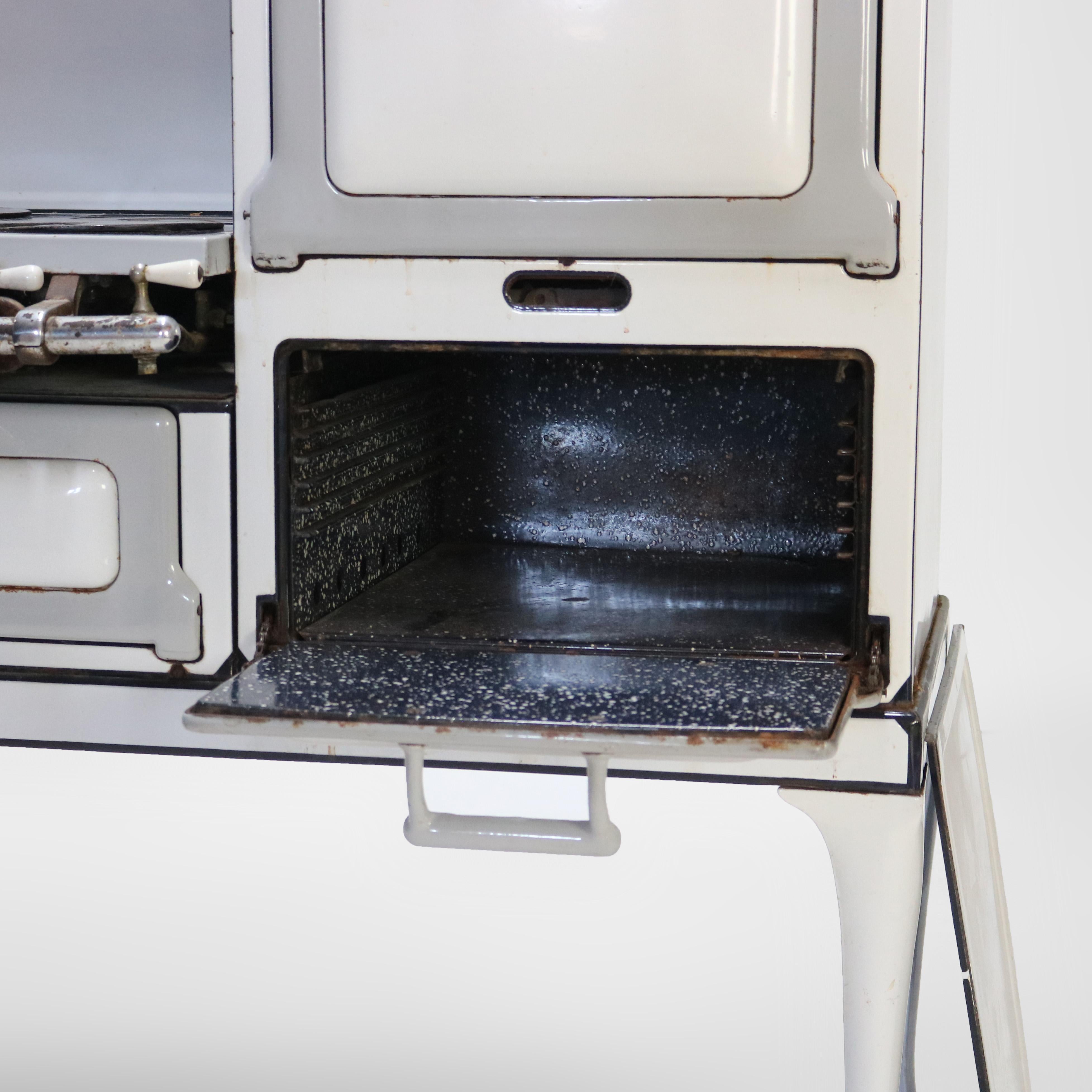 Antike Perfection Stove Co. New Process Emaillierter Herd Modell CR-6-42 C1929 im Angebot 1