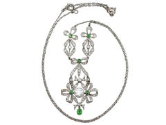 Antique Peridot and 2.53 Carat Diamond and Platinum Pendant, circa 1900