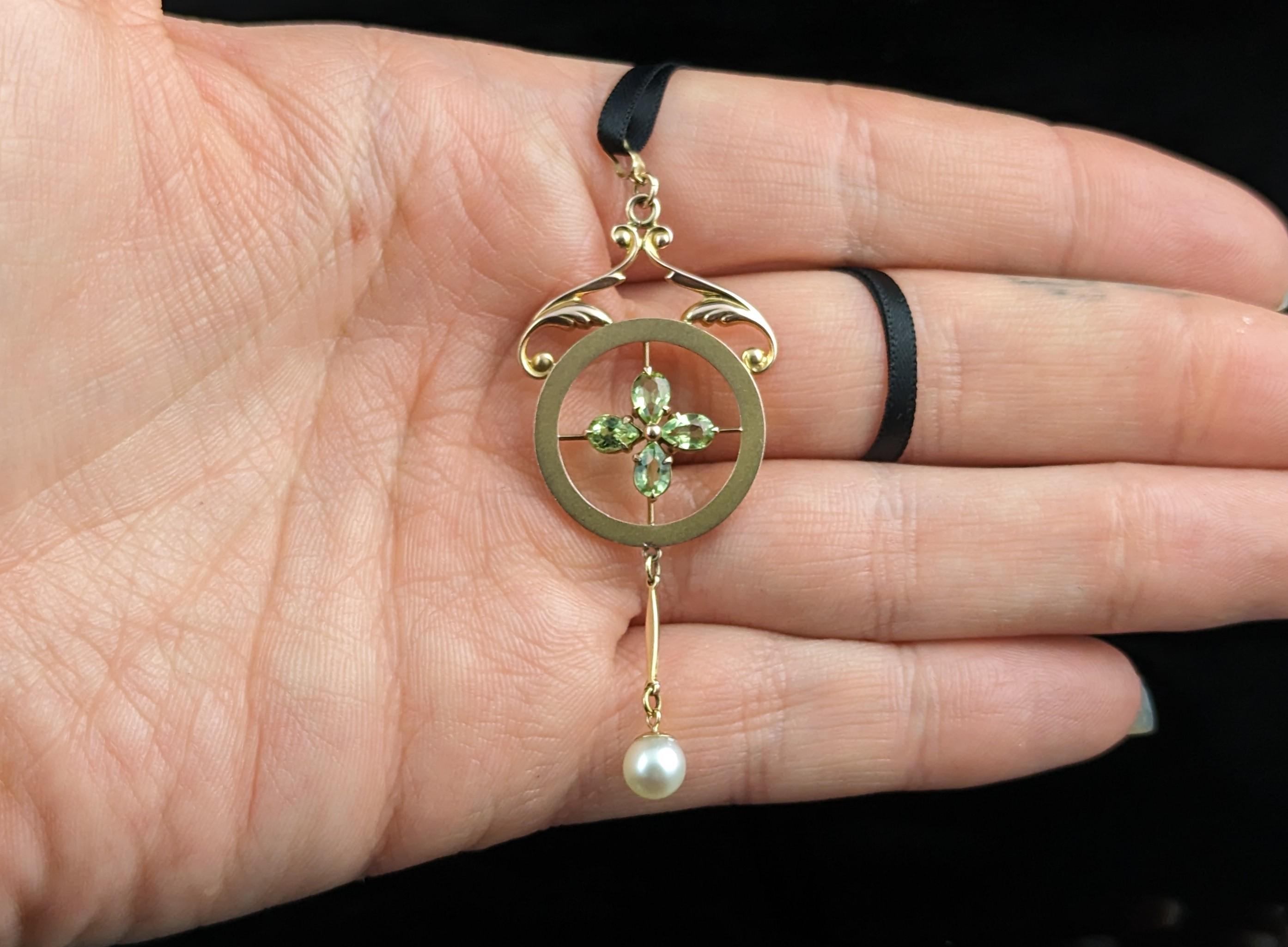 Pear Cut Antique Peridot and Pearl drop pendant, 9k gold, Art Nouveau 