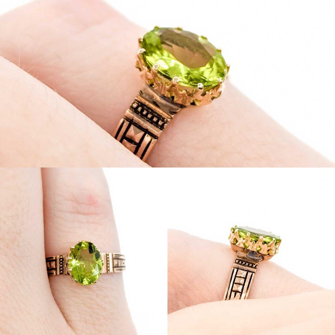 Antique Peridot Ring in Rose Gold

Introducing this beautiful Victorian Ring crafted in 10k rose gold, featuring a stunning 1.41ct peridot gemstone. This antique piece captures the charm of the Victorian era with its elegant and timeless design.
