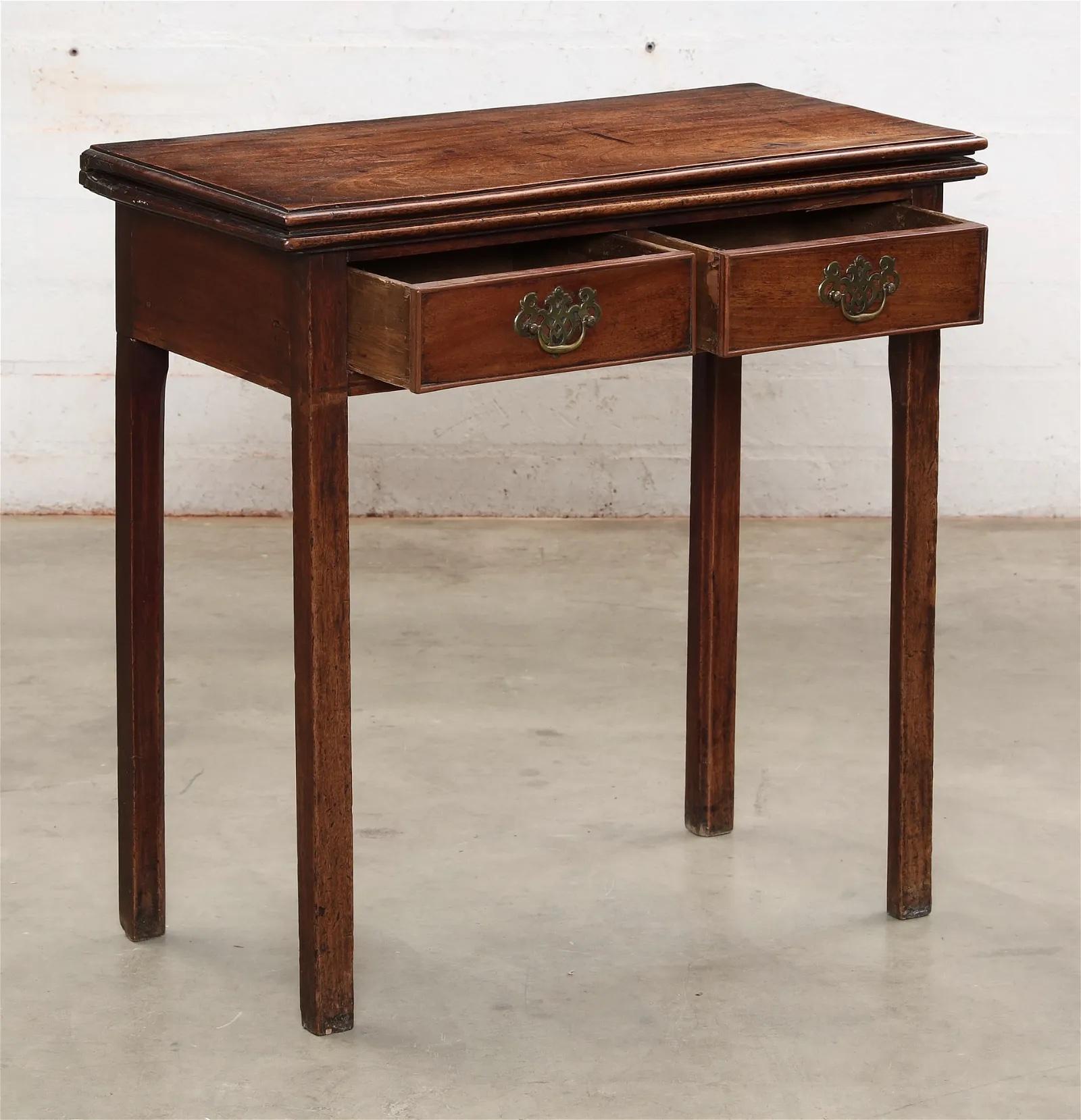 Hand-Crafted Antique Period English George III Mahogany Flip Top Game Table Late 18th Century For Sale