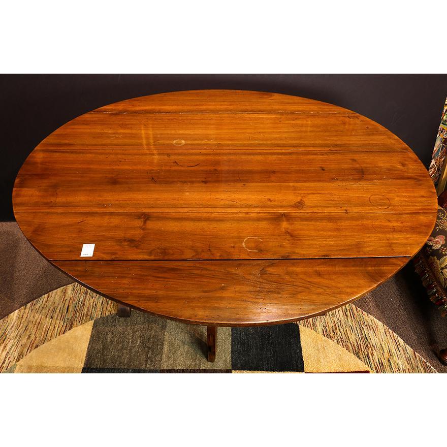 Antique Period French Provincial Walnut Drop Leaf Wine Dining Table Mid 18th C In Good Condition For Sale In Los Angeles, CA