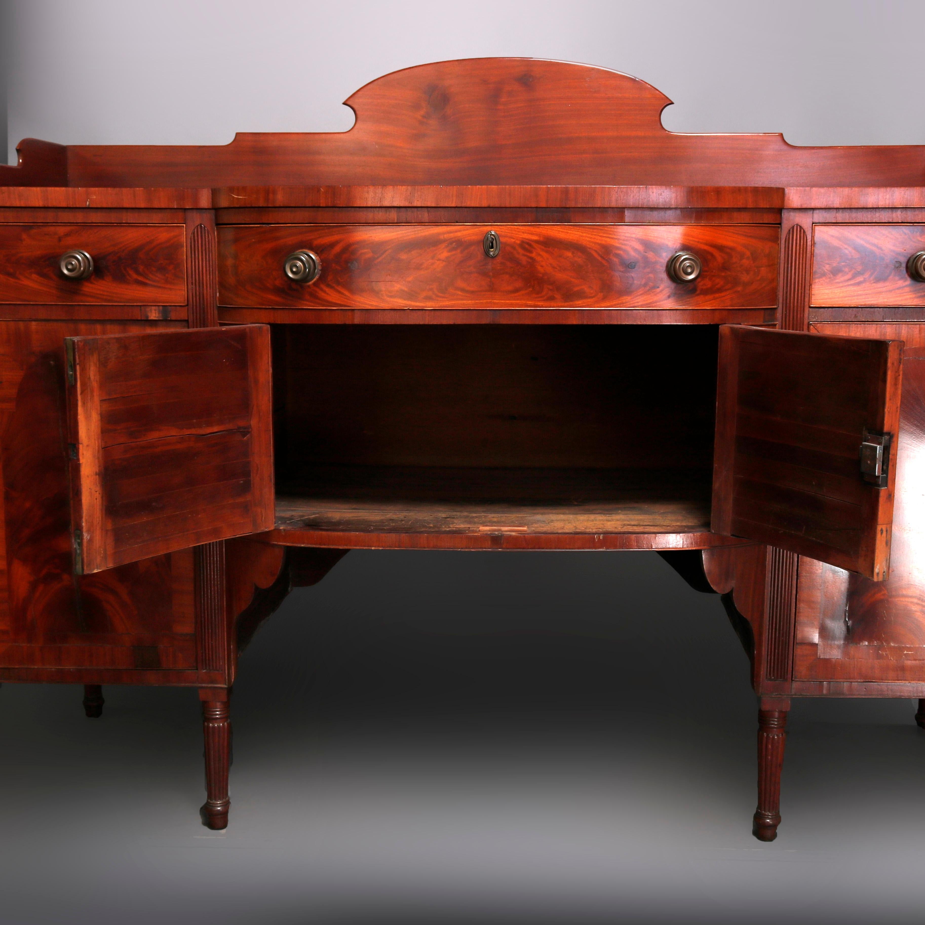 Antique Period Sheraton Flame Mahogany Bow-Front Sideboard, 19th Century 2