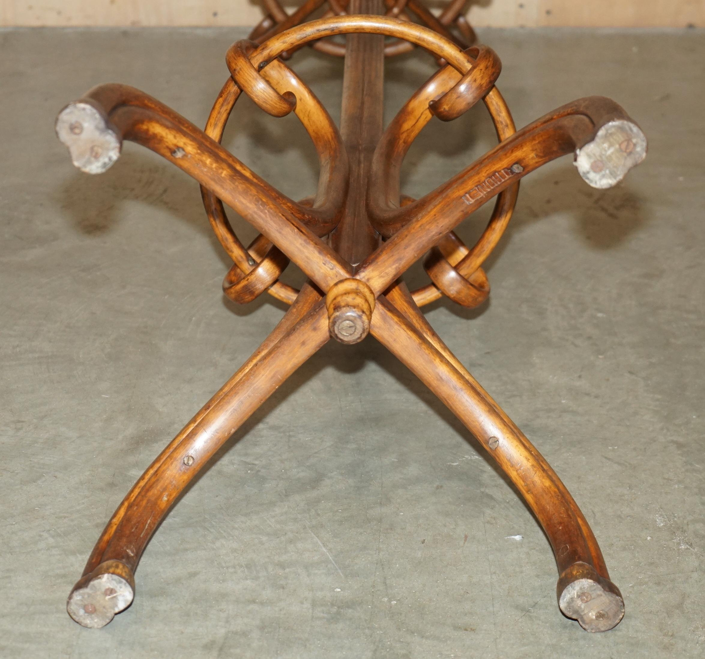 ANTICO PORTACOTTE IN LEGNO TARDO VITTORIANO CON TIMBRO DI TONET del 1880 in vendita 5