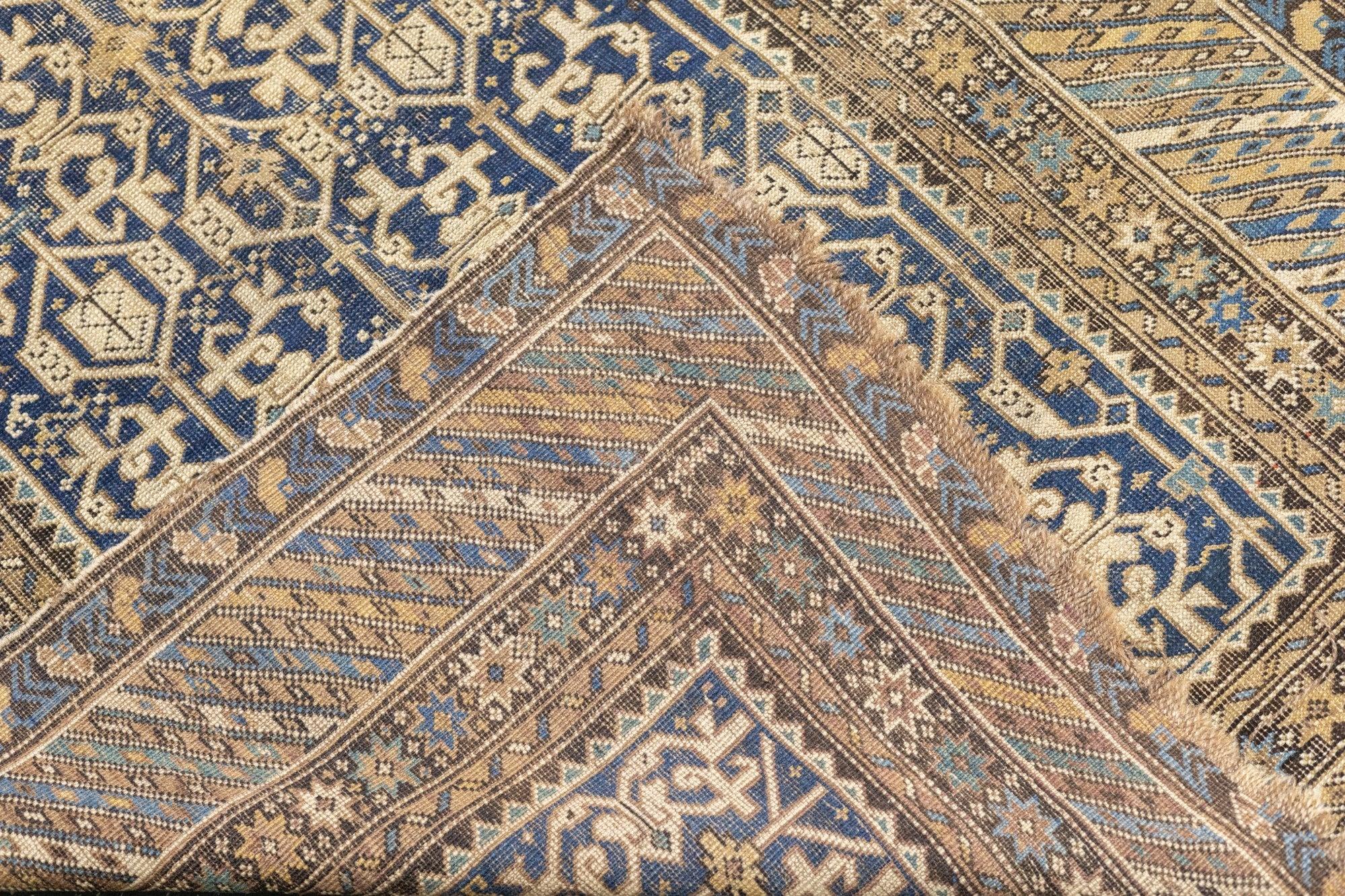 Tapis Perpedil ancien 3'11'' x 4'7'' en vente 4