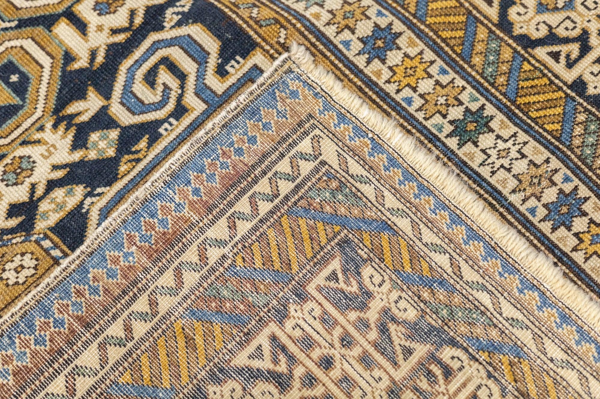 Tapis Perpedil ancien 3'6'' x 4'6'' en vente 3