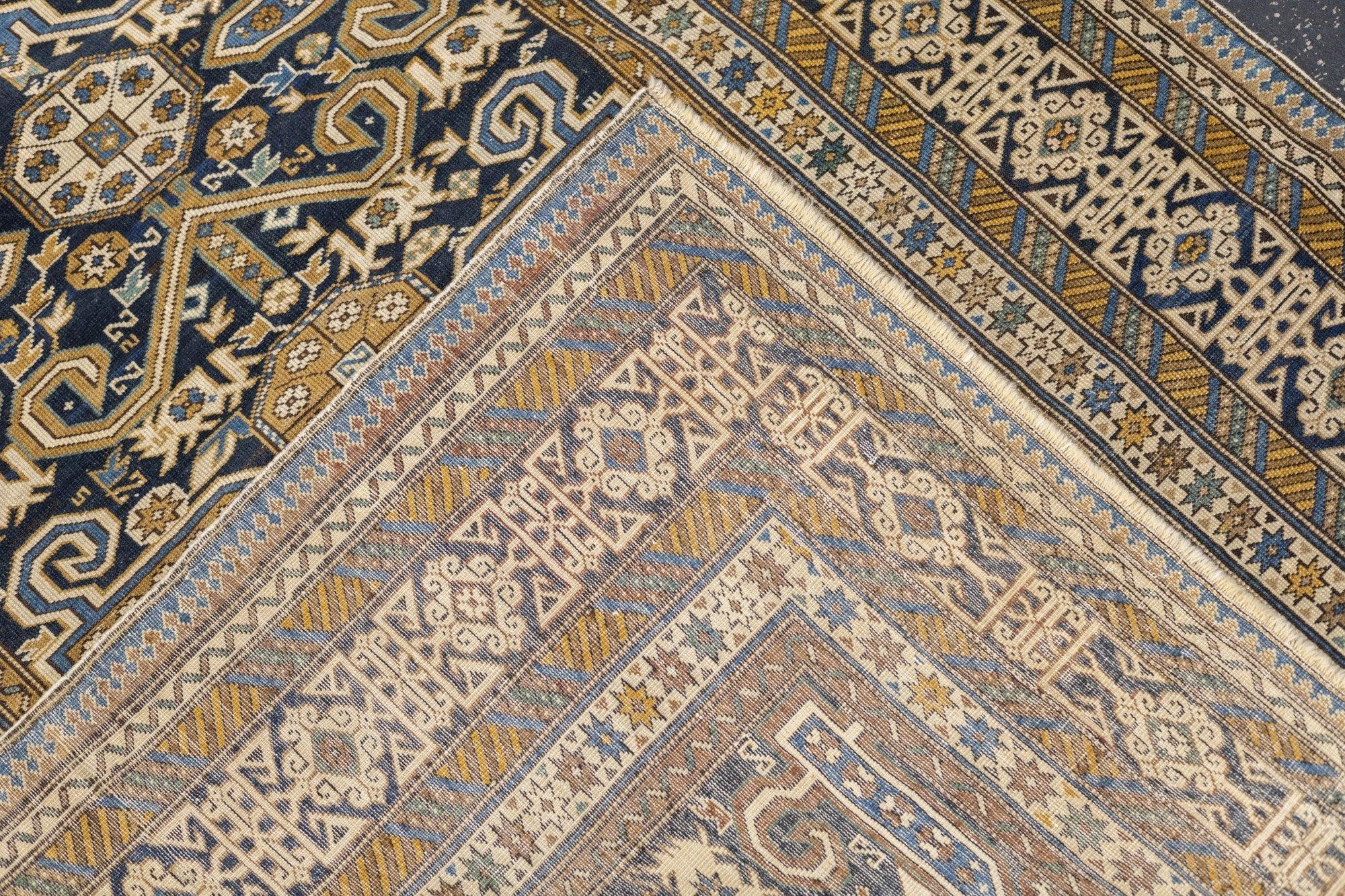 Tapis Perpedil ancien 3'6'' x 4'6'' en vente 4