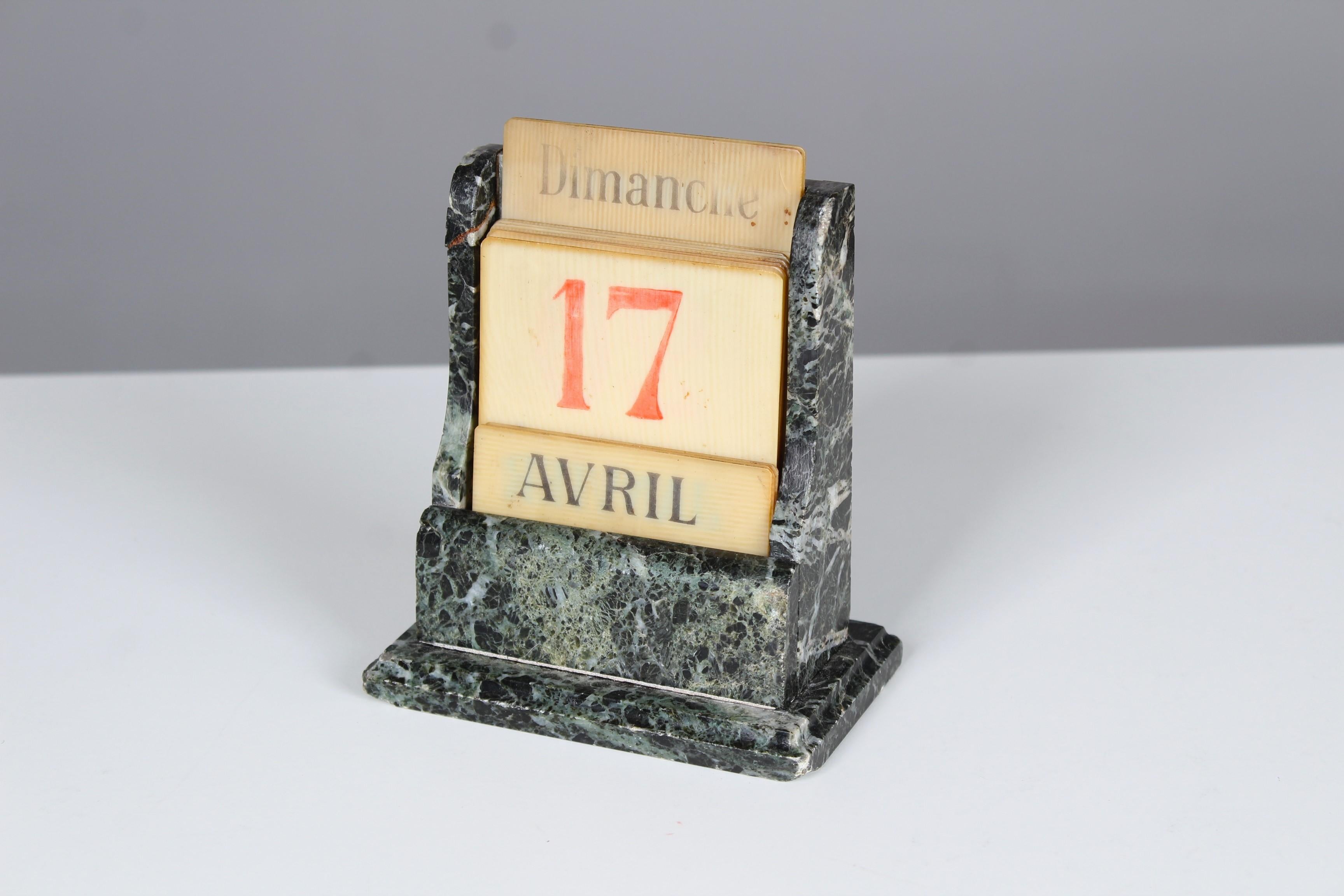 Antique Perpetual Calendar, French Table Calender, France, Early 20th Century For Sale 5