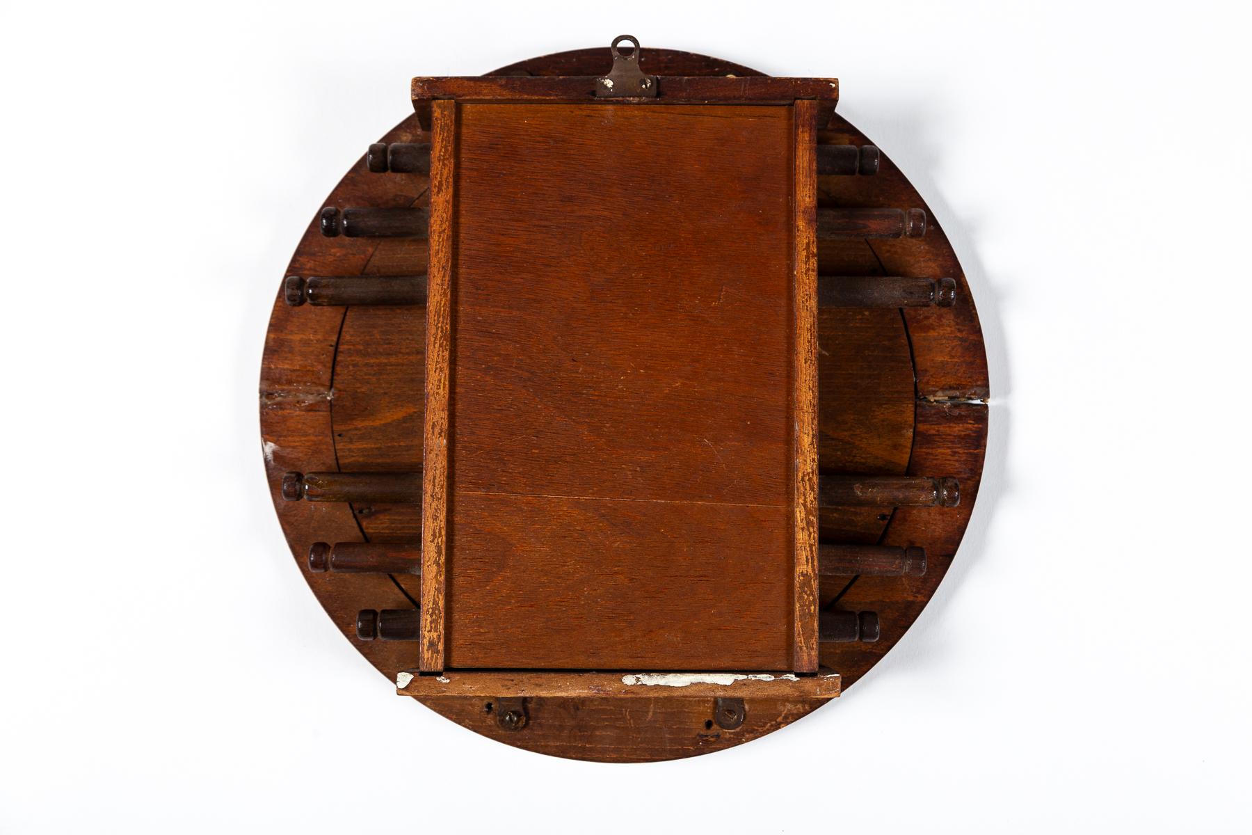 Antique Perpetual Wall Calendar, England, circa 1910 In Good Condition For Sale In Chappaqua, NY