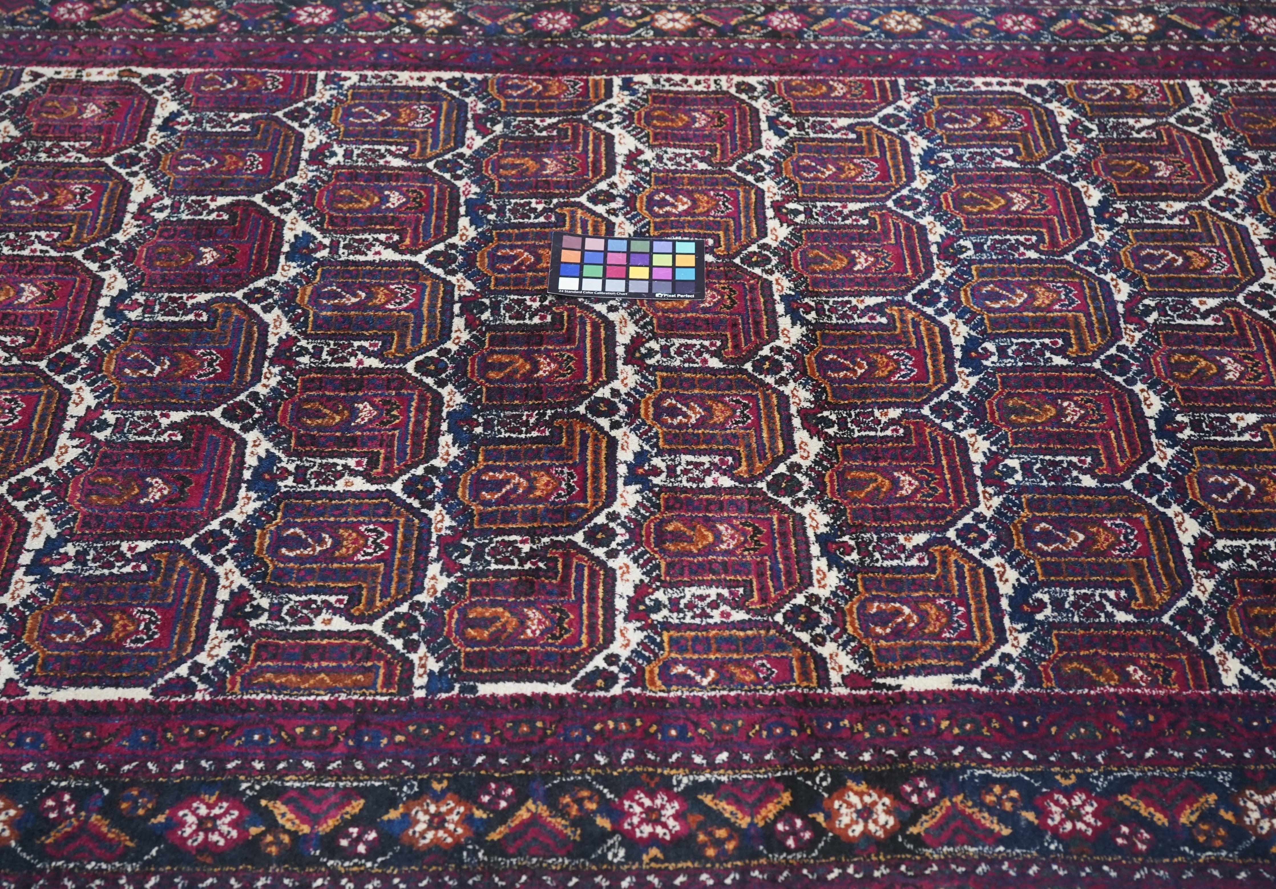 Antiker persischer Afshar-Teppich 4'7'' x 6'9'' im Angebot 1