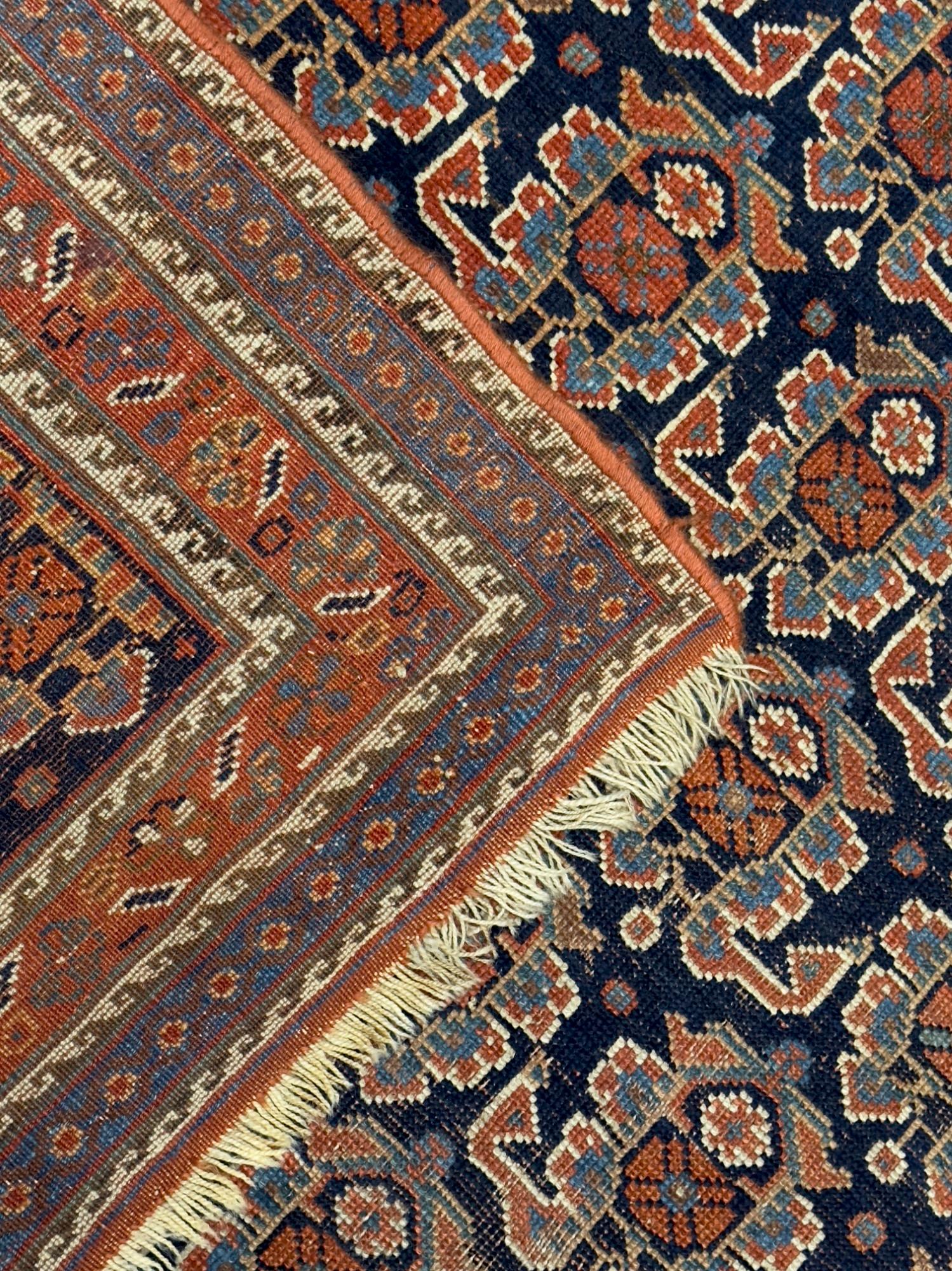 Antiker persischer Afshar-Teppich 3'8