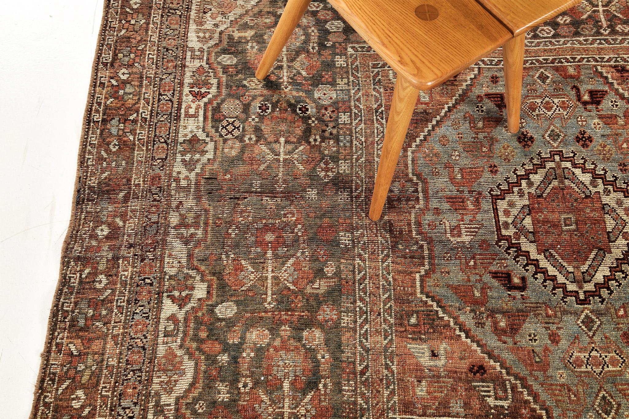 Antiker persischer Afshar-Teppich im Angebot 1
