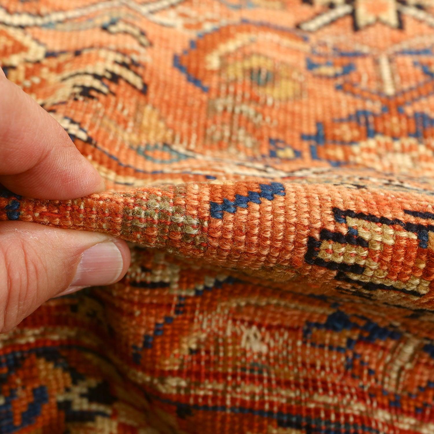 Noué à la main Tapis persan ancien Afshar - Taille : 5'5x4'1 en vente