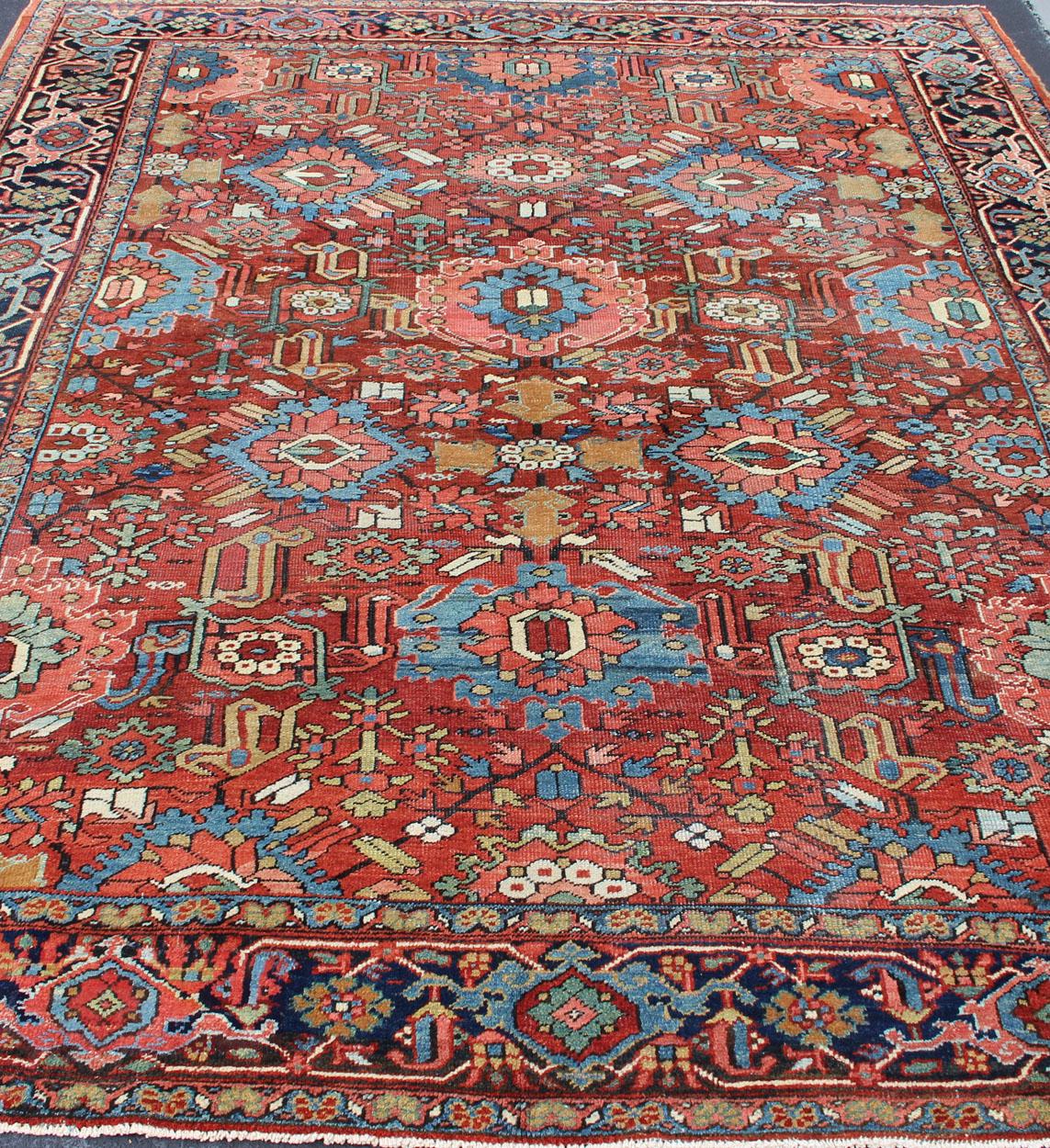 Antiker persischer All-Over-Serapi-Heriz-Teppich mit geometrischem All-Over-Design (20. Jahrhundert) im Angebot